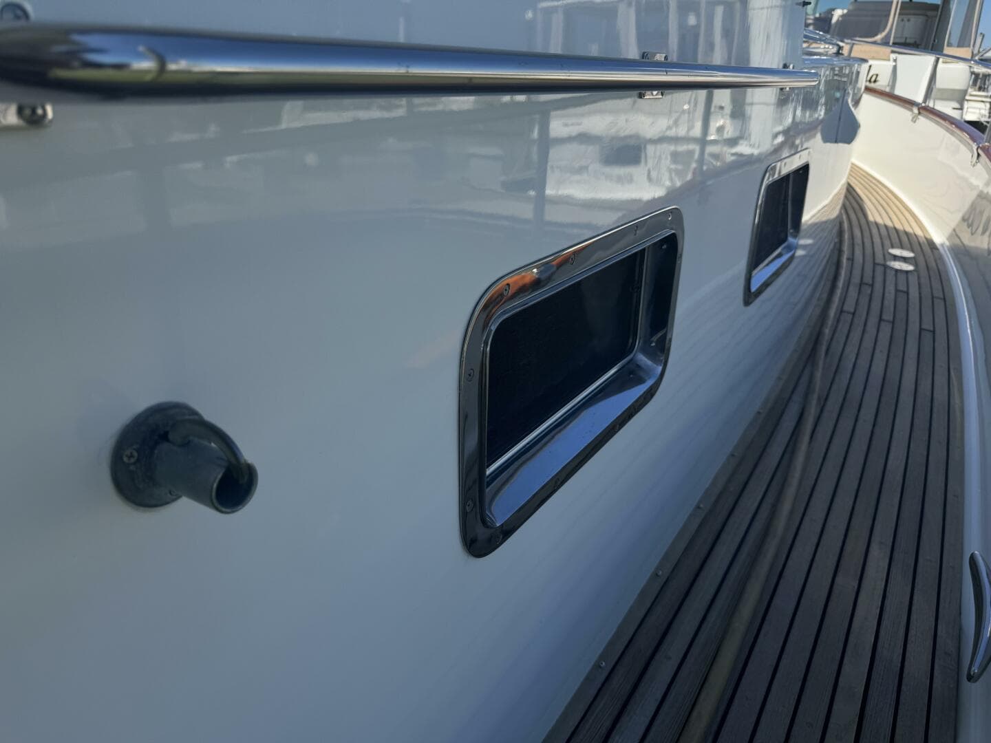 1997 Grand Banks Europa 46 — photo 18