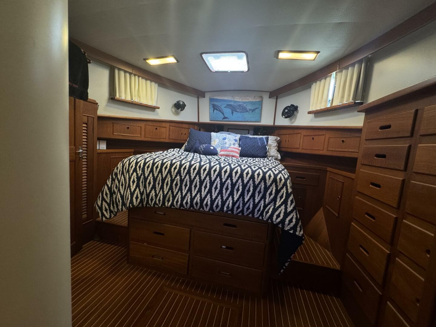 1997 Grand Banks Europa 46 — photo 87