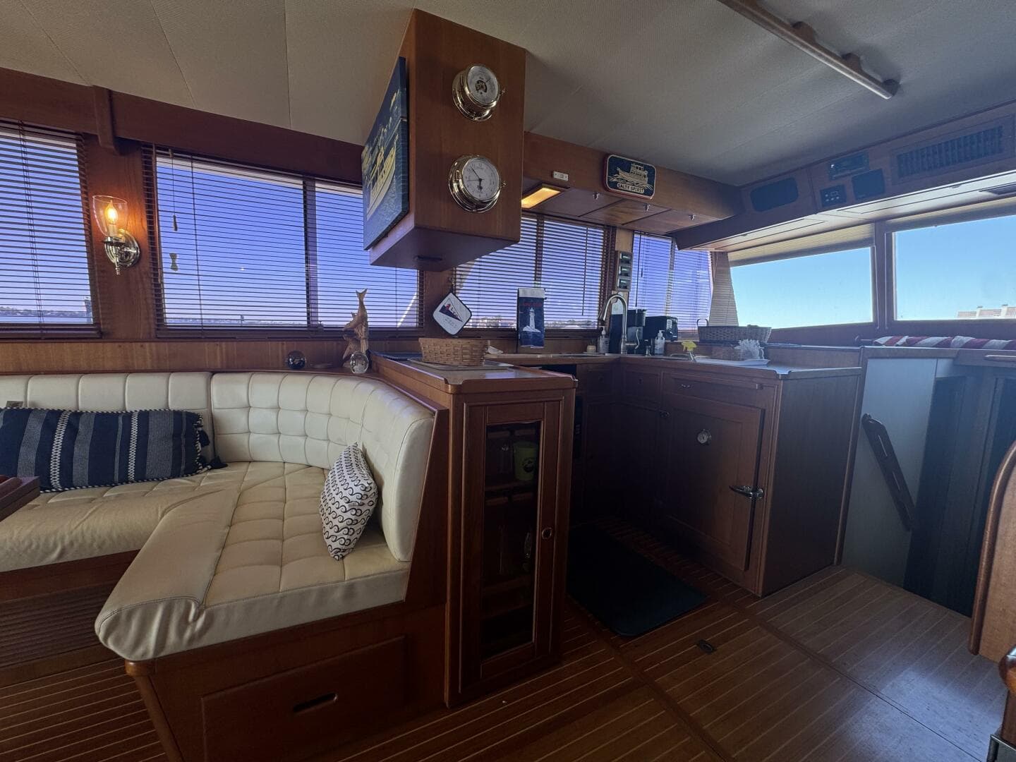 1997 Grand Banks Europa 46 — photo 62