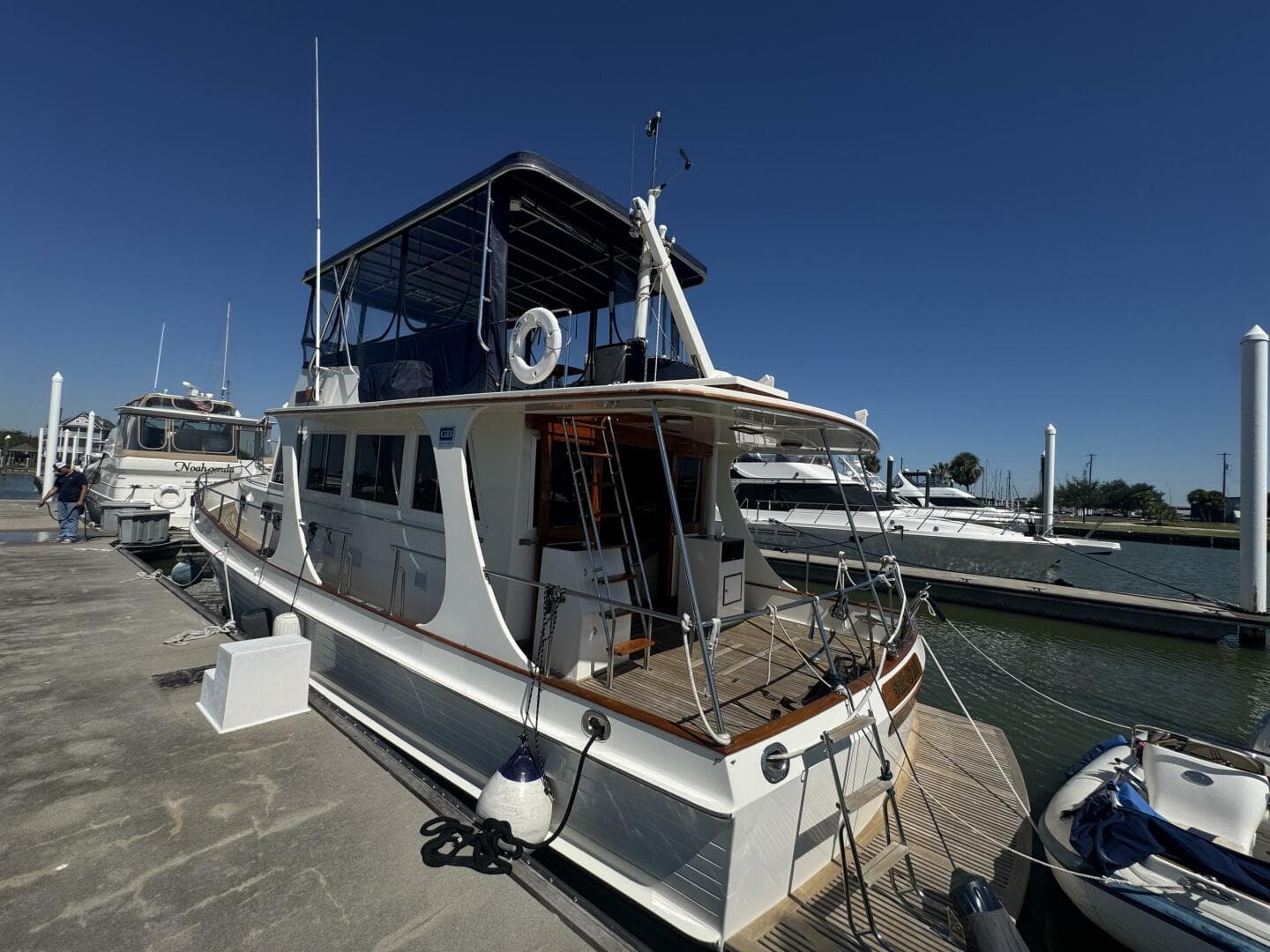 1997 Grand Banks Europa 46 — photo 32