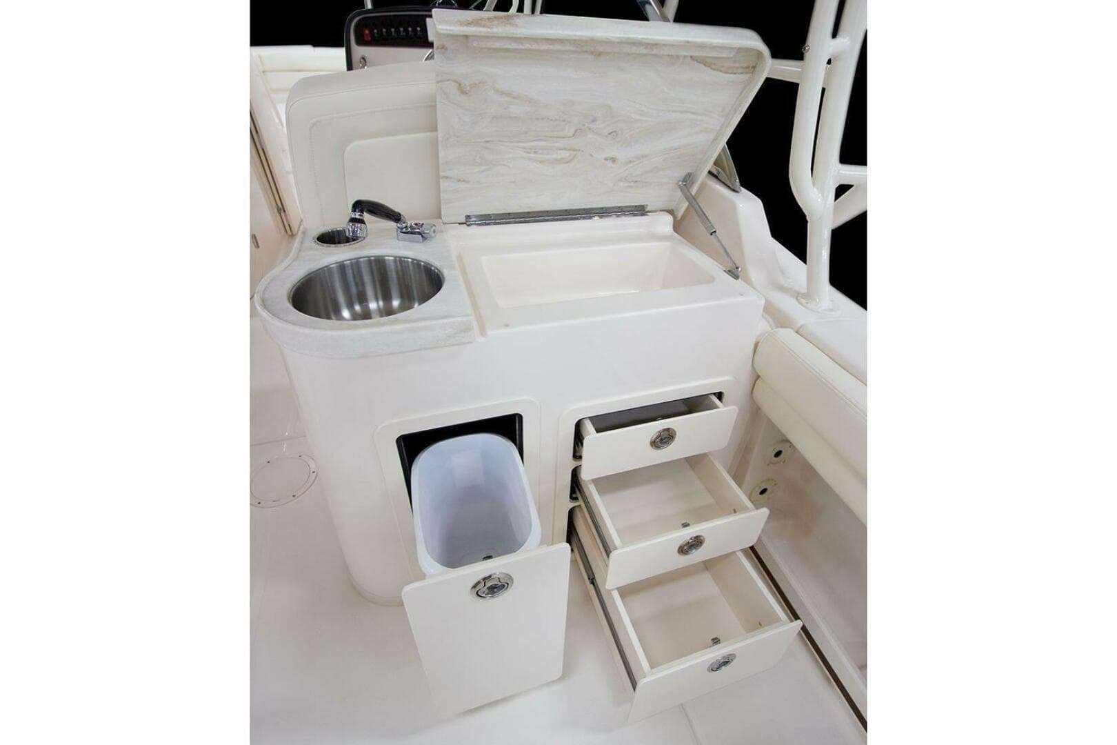 2023 Grady-White 307 Freedom — photo 6