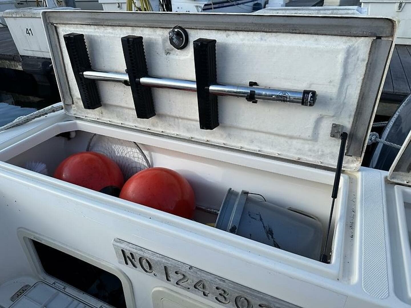 2000 World Cat 266 Sc — photo 5