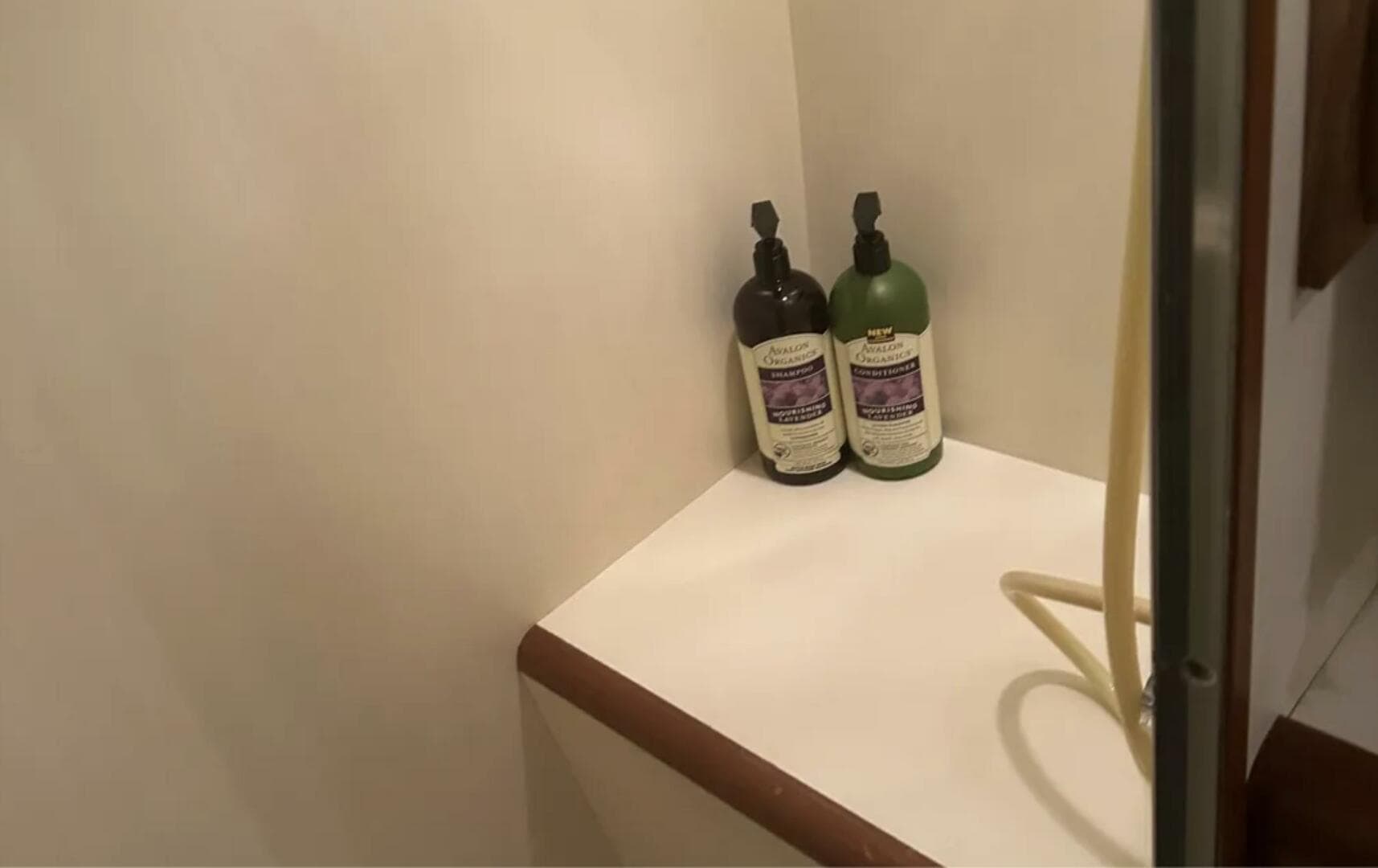 1988 Ocean Alexander 42 Aft Cabin — photo 12