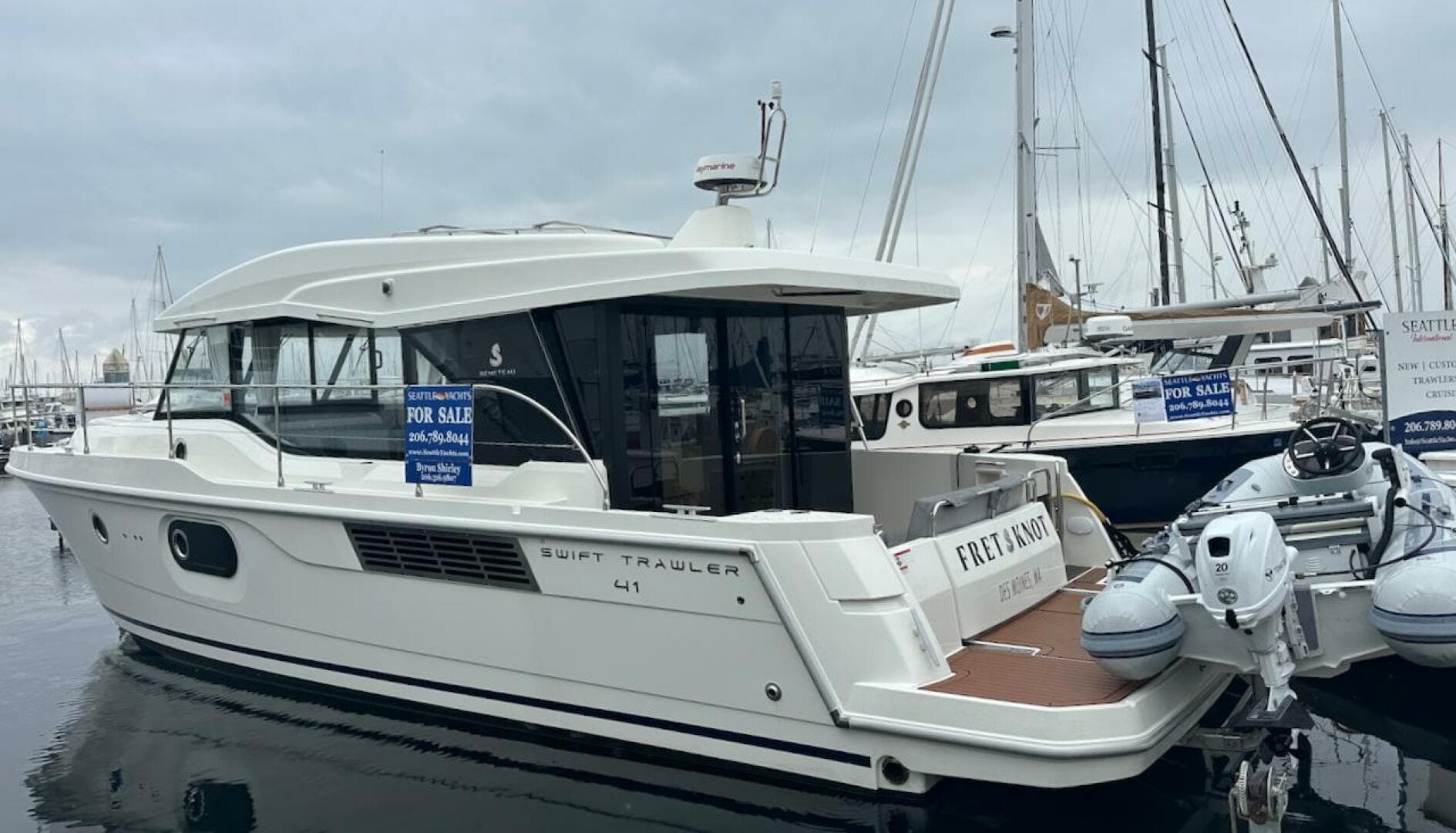 2024 Beneteau Swift Trawler 41 Sedan — photo 5