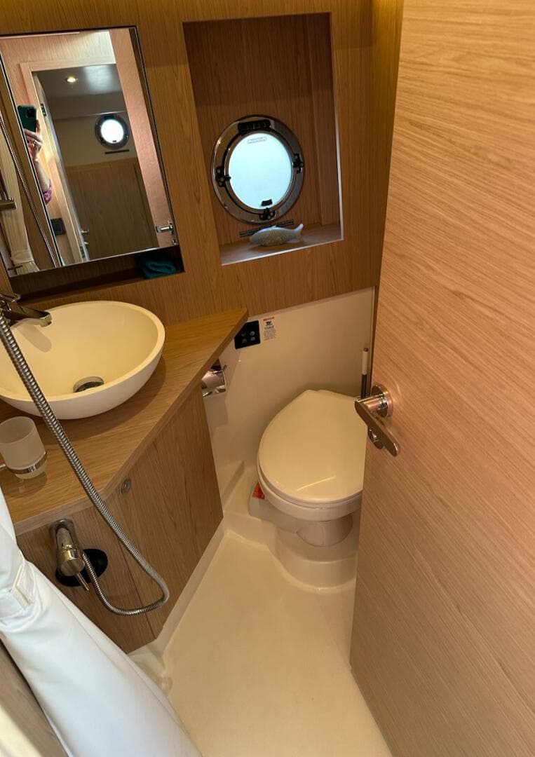 2024 Beneteau Swift Trawler 41 Sedan — photo 64