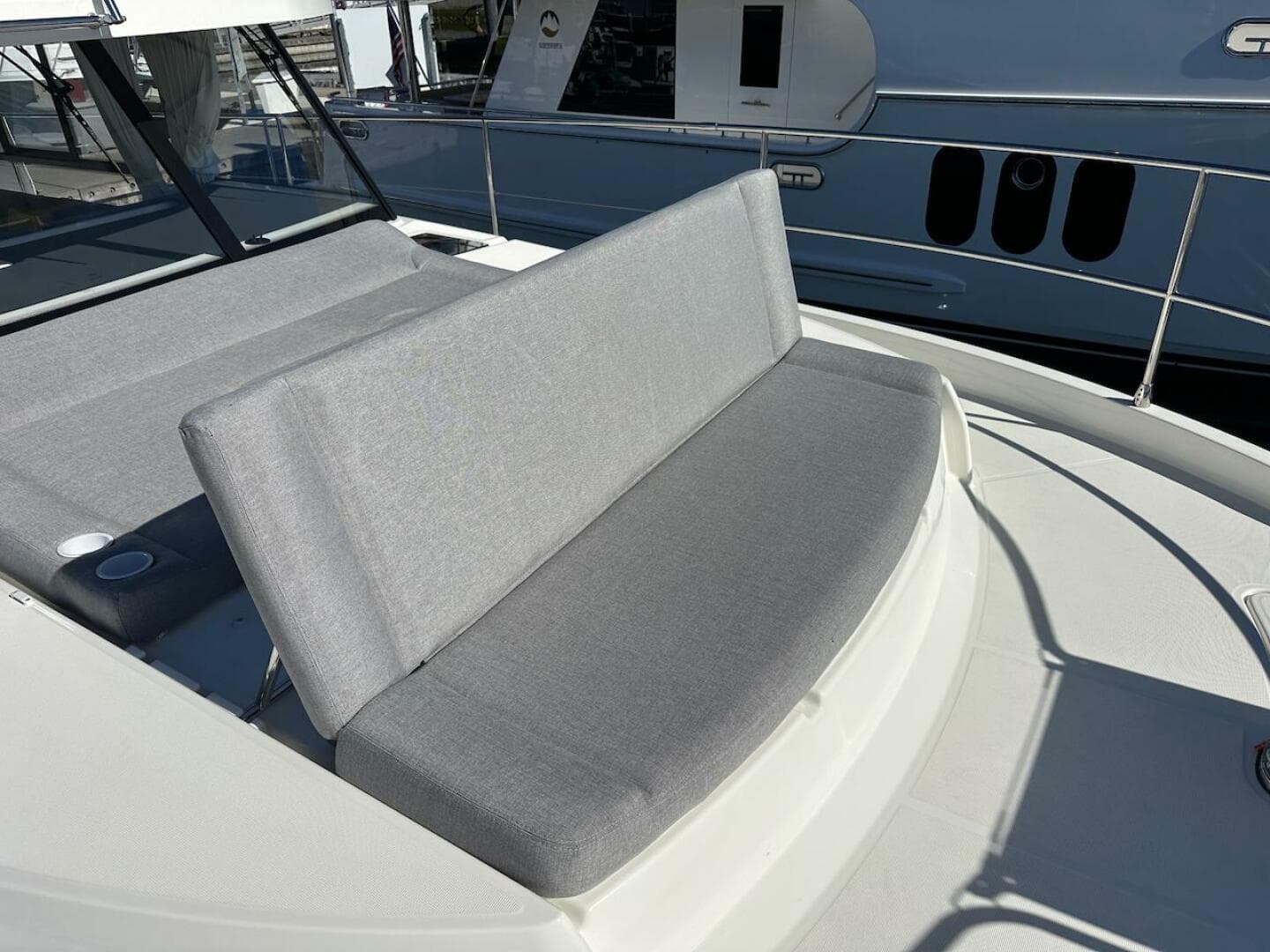 2024 Beneteau Swift Trawler 41 Sedan — photo 25