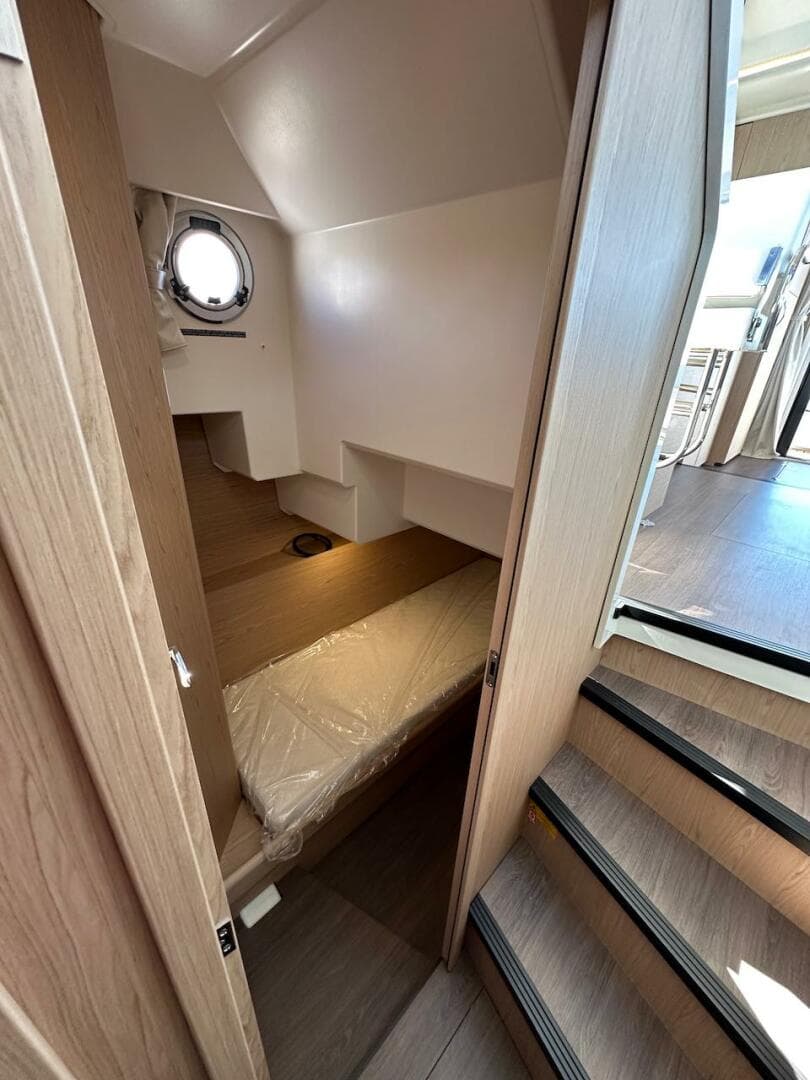 2024 Beneteau Swift Trawler 41 Sedan — photo 69