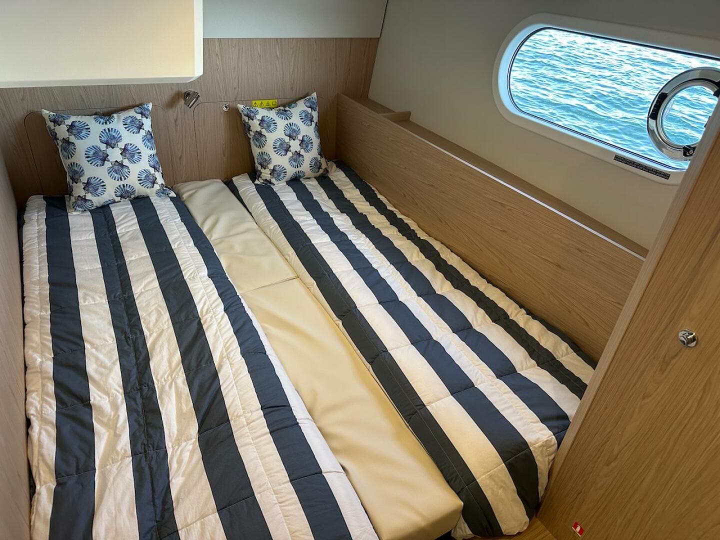 2024 Beneteau Swift Trawler 41 Sedan — photo 68