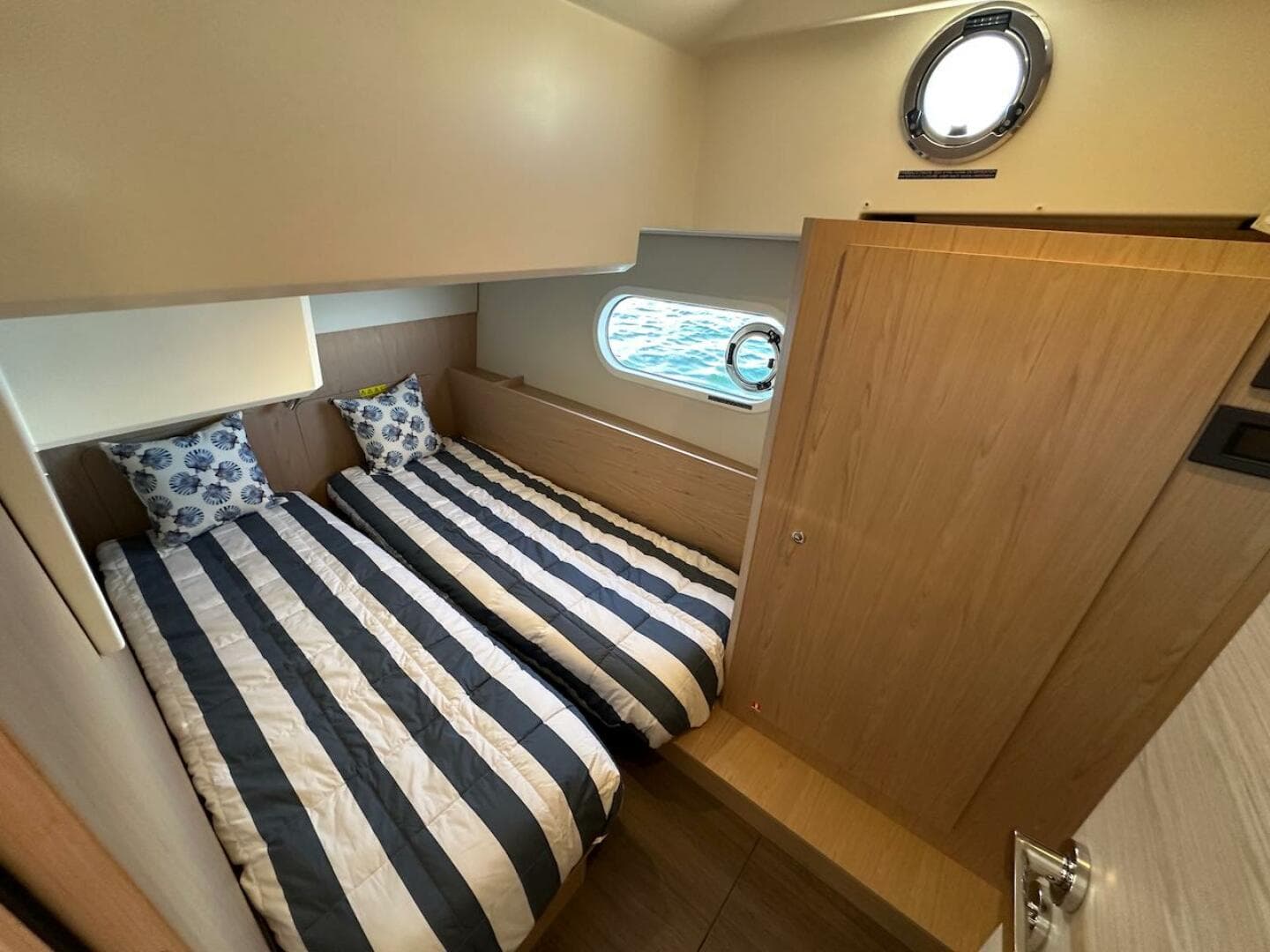 2024 Beneteau Swift Trawler 41 Sedan — photo 66