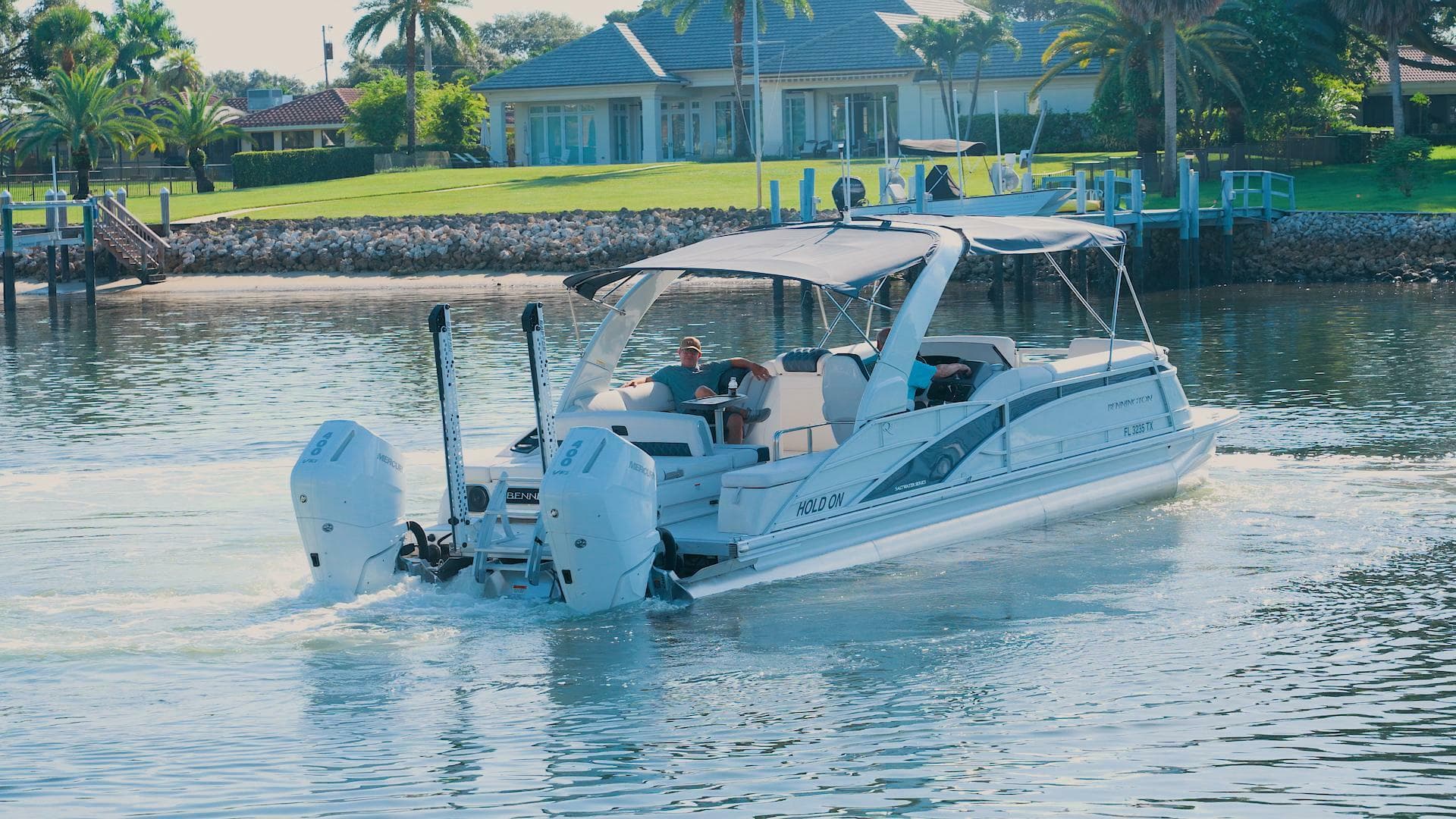 2024 Bennington Qsbax 2 Swingback — photo 35