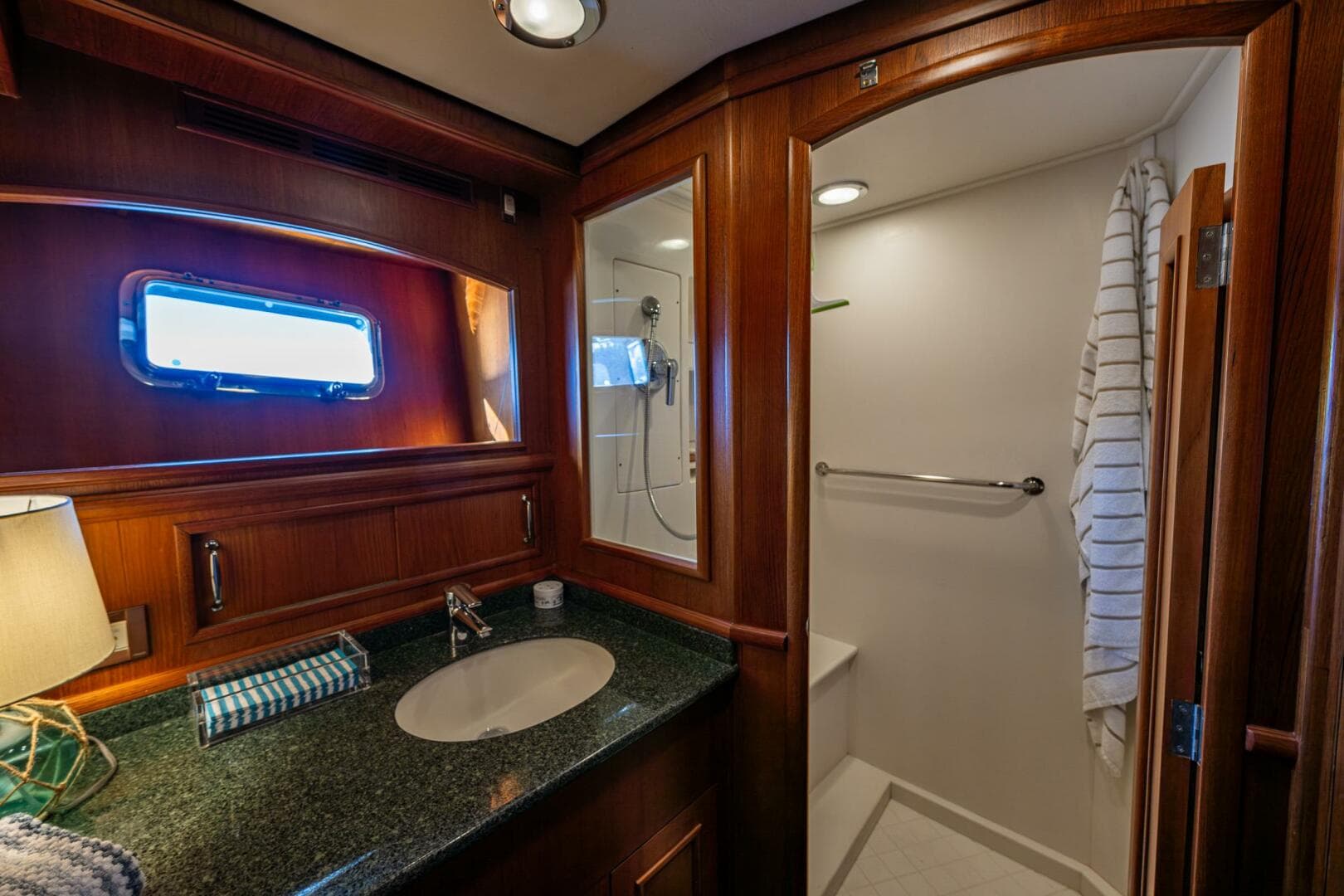 2007 Grand Banks 59 Aleutian Raised Pilothouse — photo 21