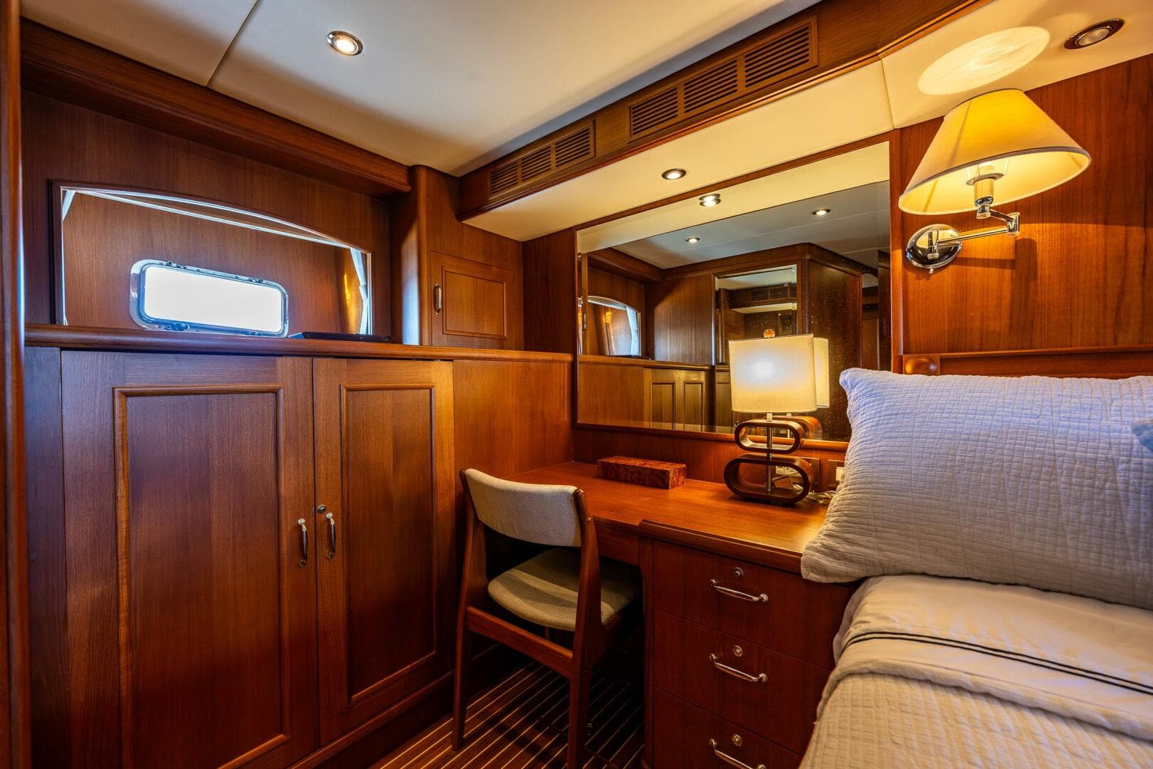 2007 Grand Banks 59 Aleutian Raised Pilothouse — photo 19
