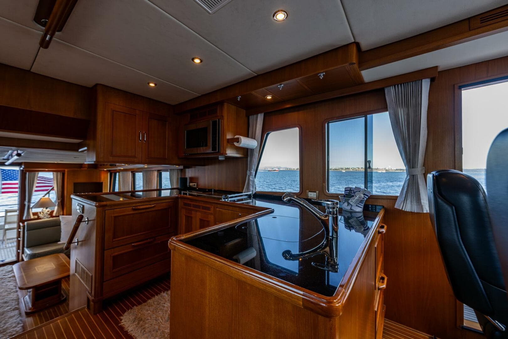 2007 Grand Banks 59 Aleutian Raised Pilothouse — photo 11