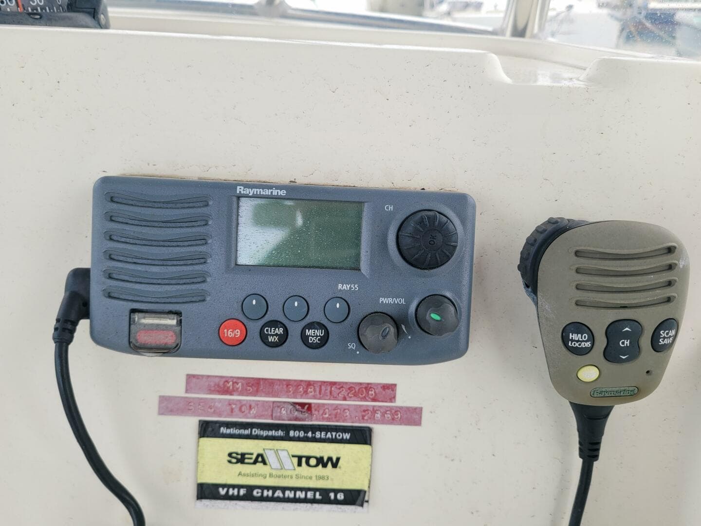 2008 Pursuit C 250 — photo 7