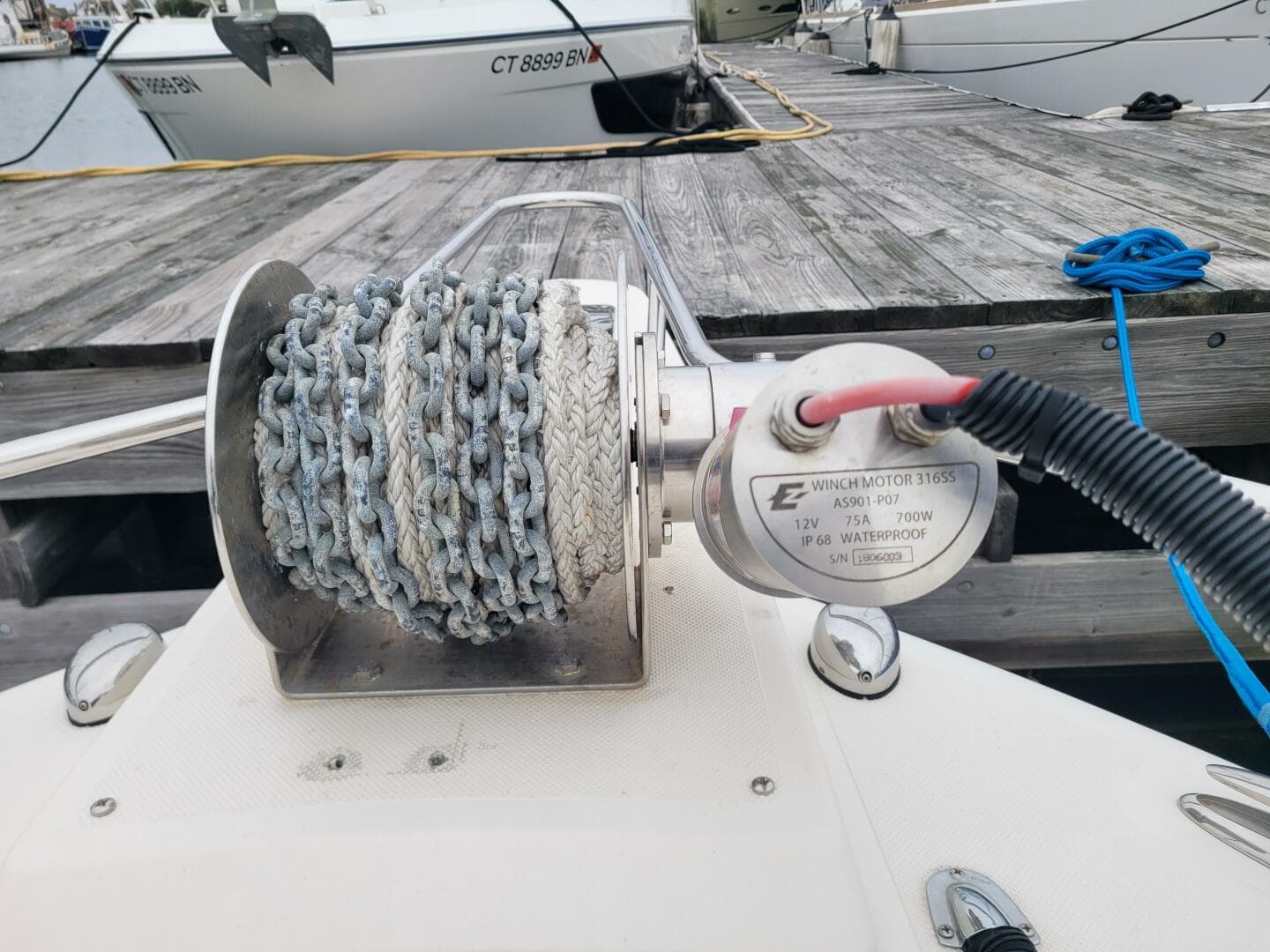 2008 Pursuit C 250 — photo 12