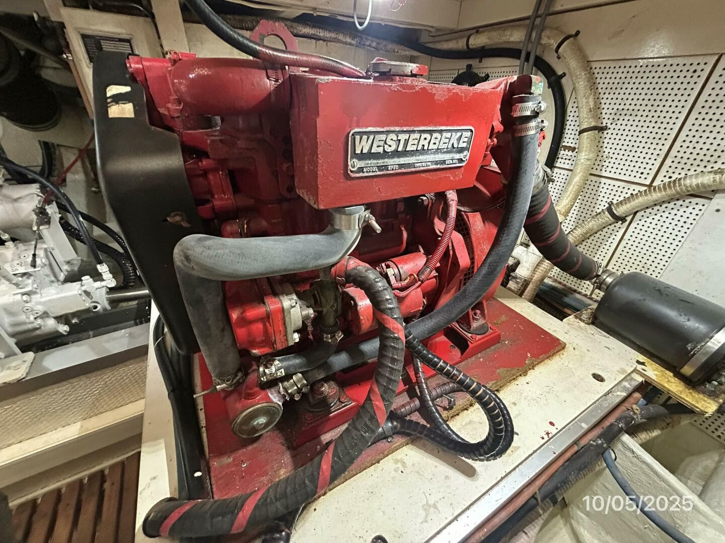 1995 Grand Banks Classic — photo 80