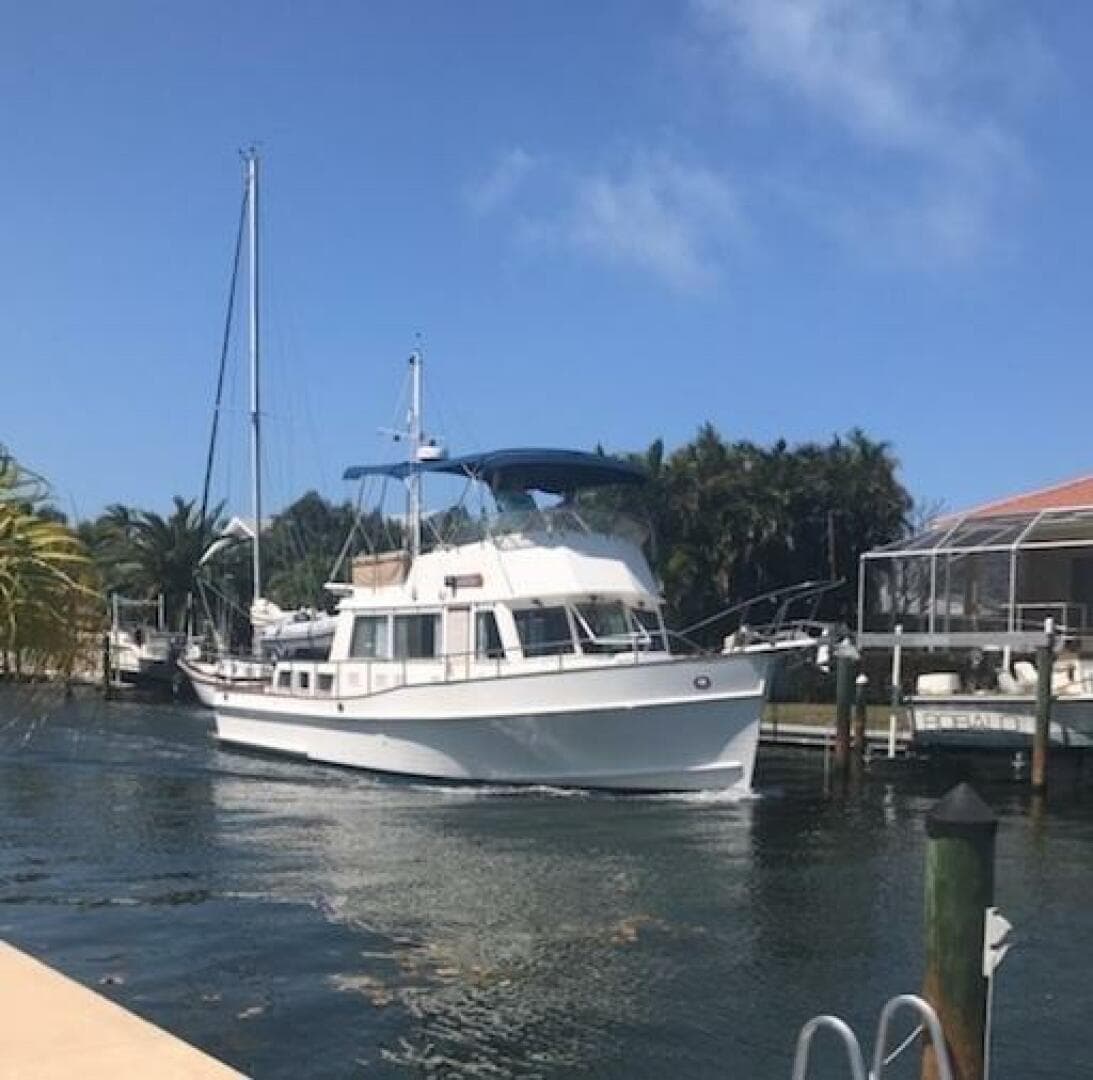 1995 Grand Banks Classic — photo 2