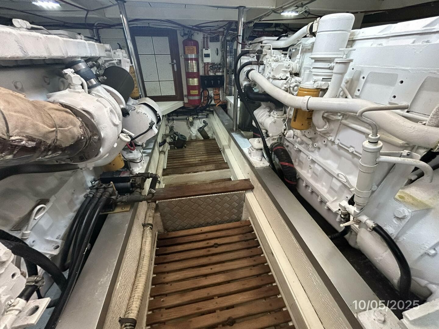 1995 Grand Banks Classic — photo 64