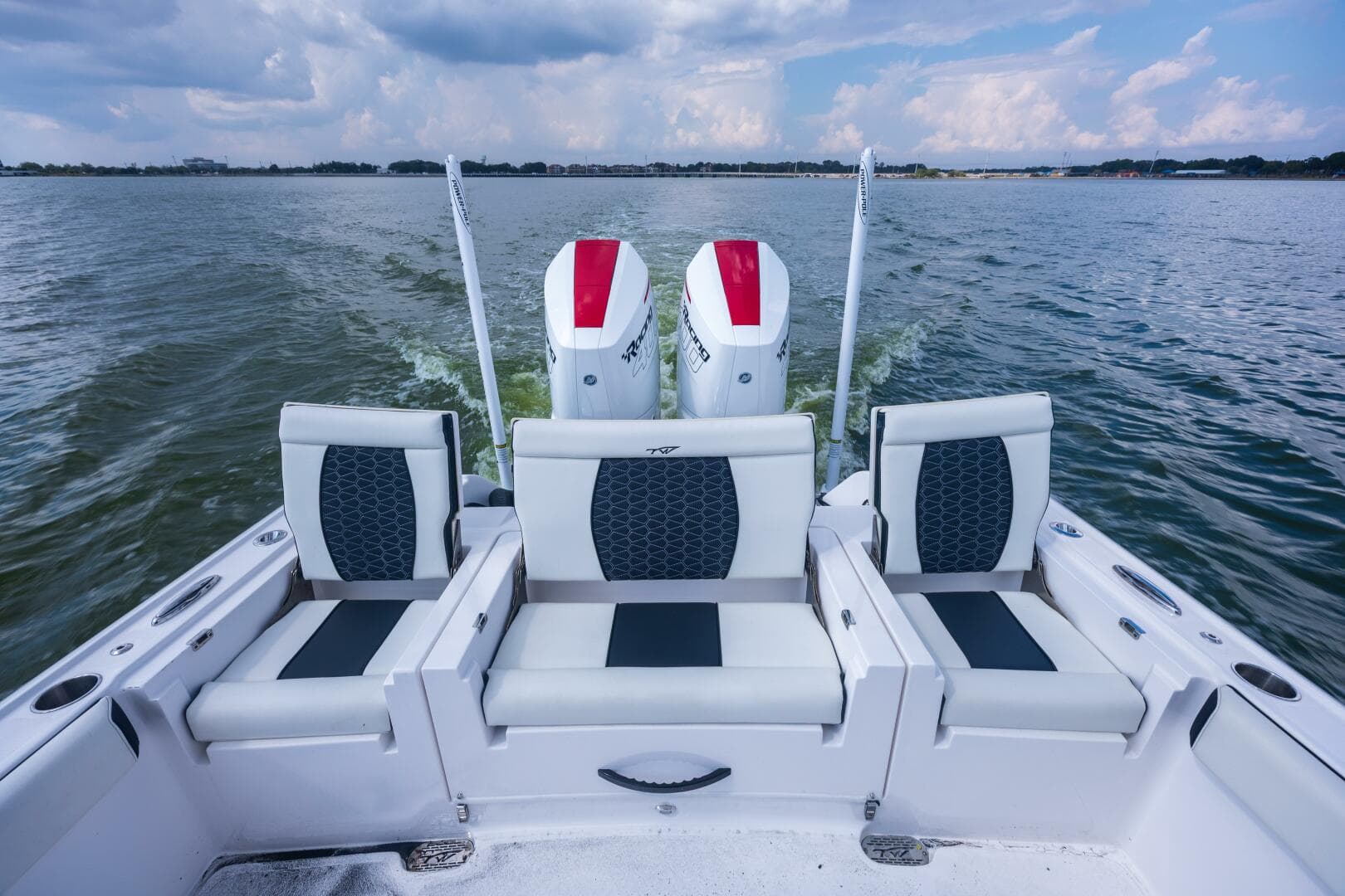 2024 Tidewater 3100 Carolina Bay — photo 4