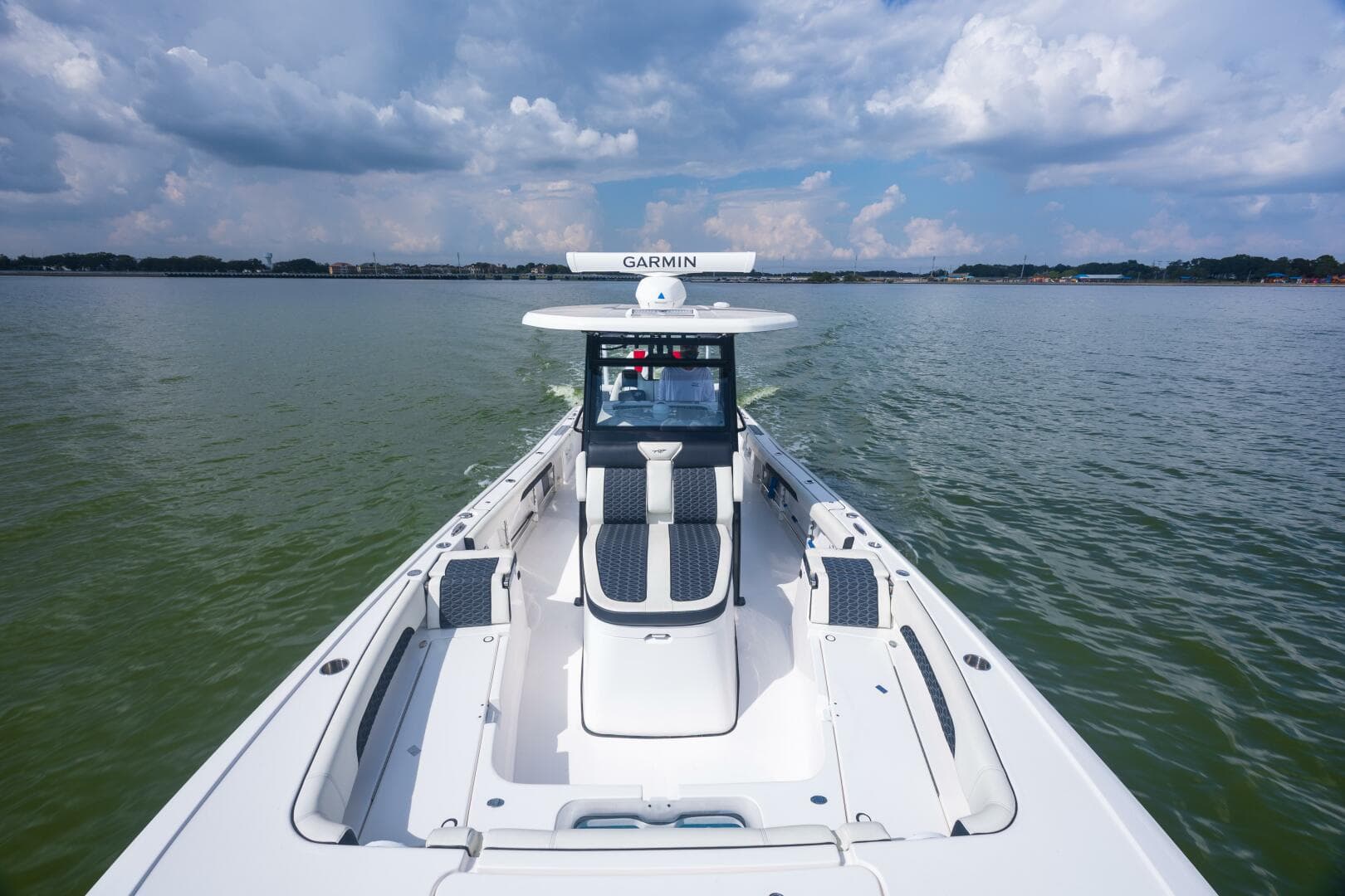 2024 Tidewater 3100 Carolina Bay — photo 9