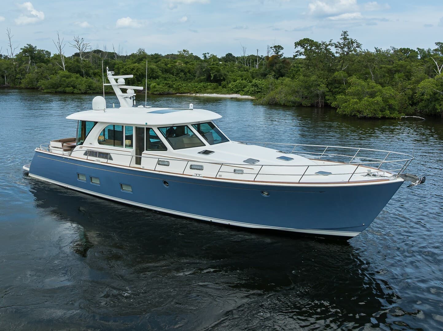 2018 Sabre Dirigo — photo 1