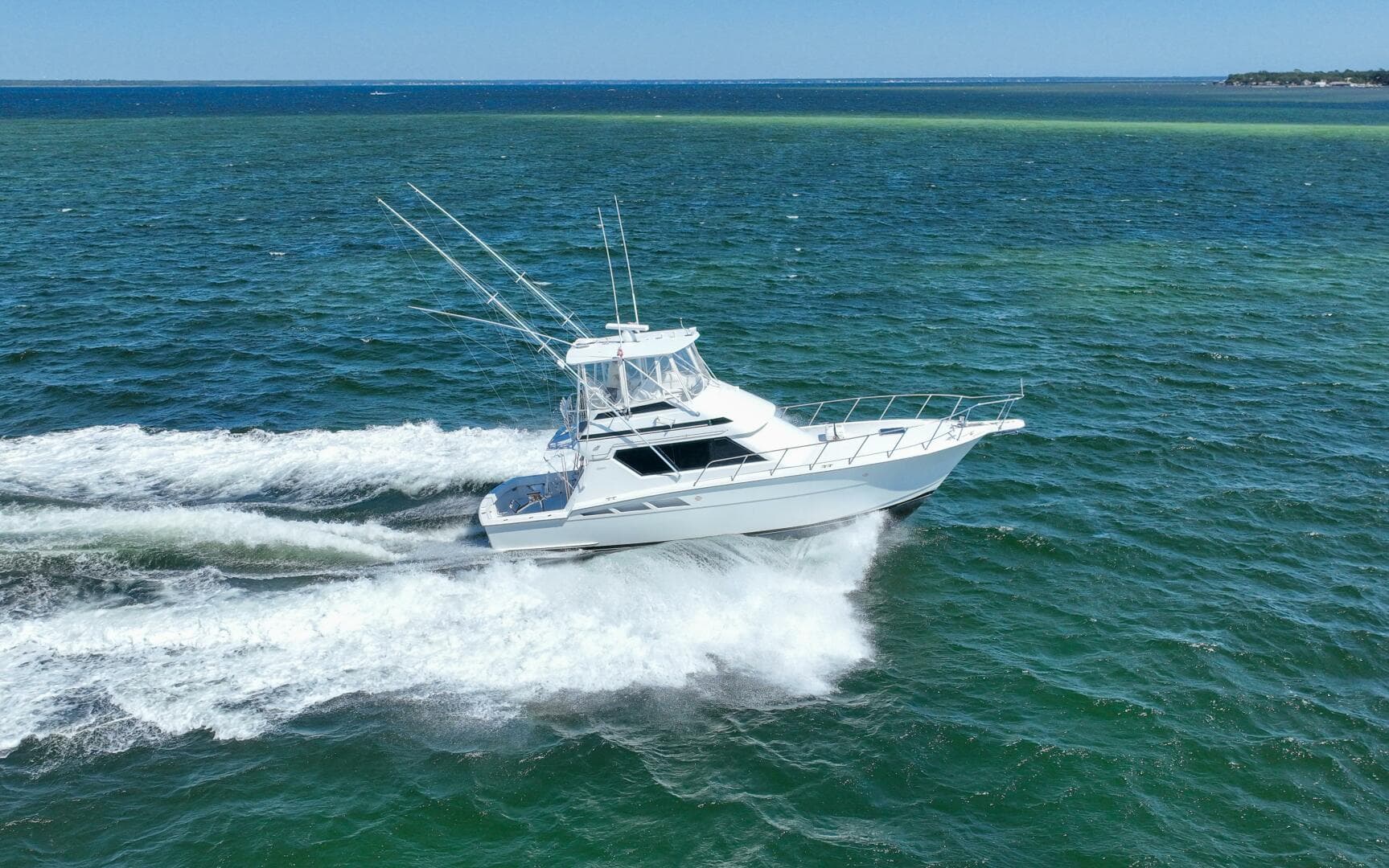 1994 Hatteras 46 Convertible — photo 41