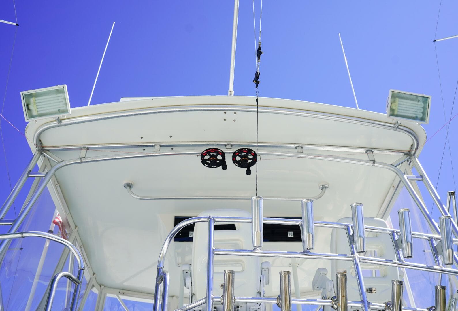 1994 Hatteras 46 Convertible — photo 26
