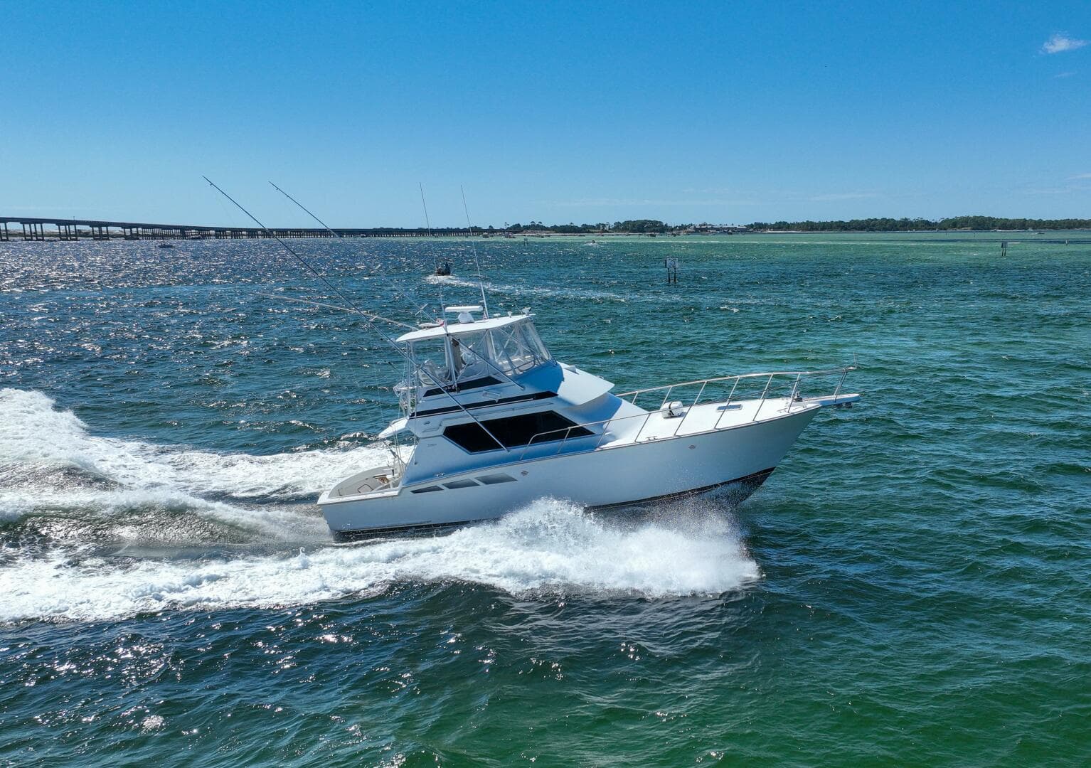 1994 Hatteras 46 Convertible — photo 48