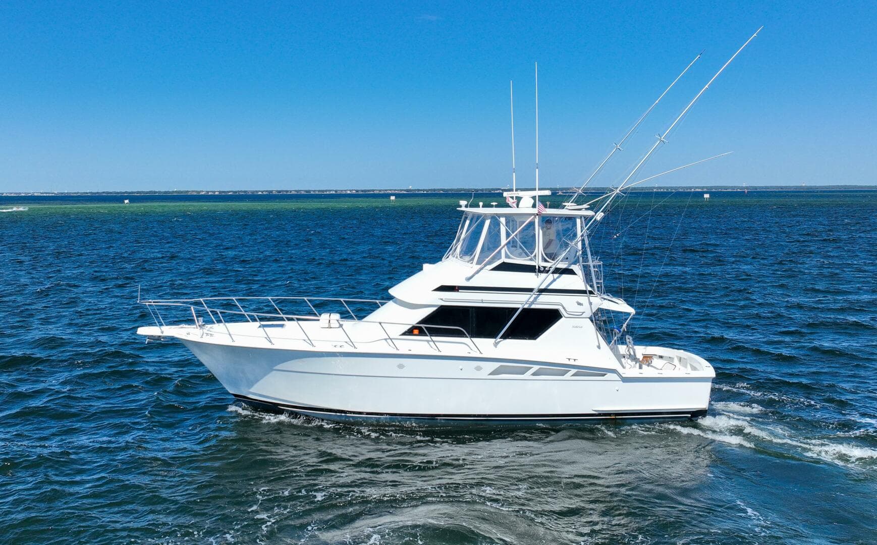 1994 Hatteras 46 Convertible — photo 55