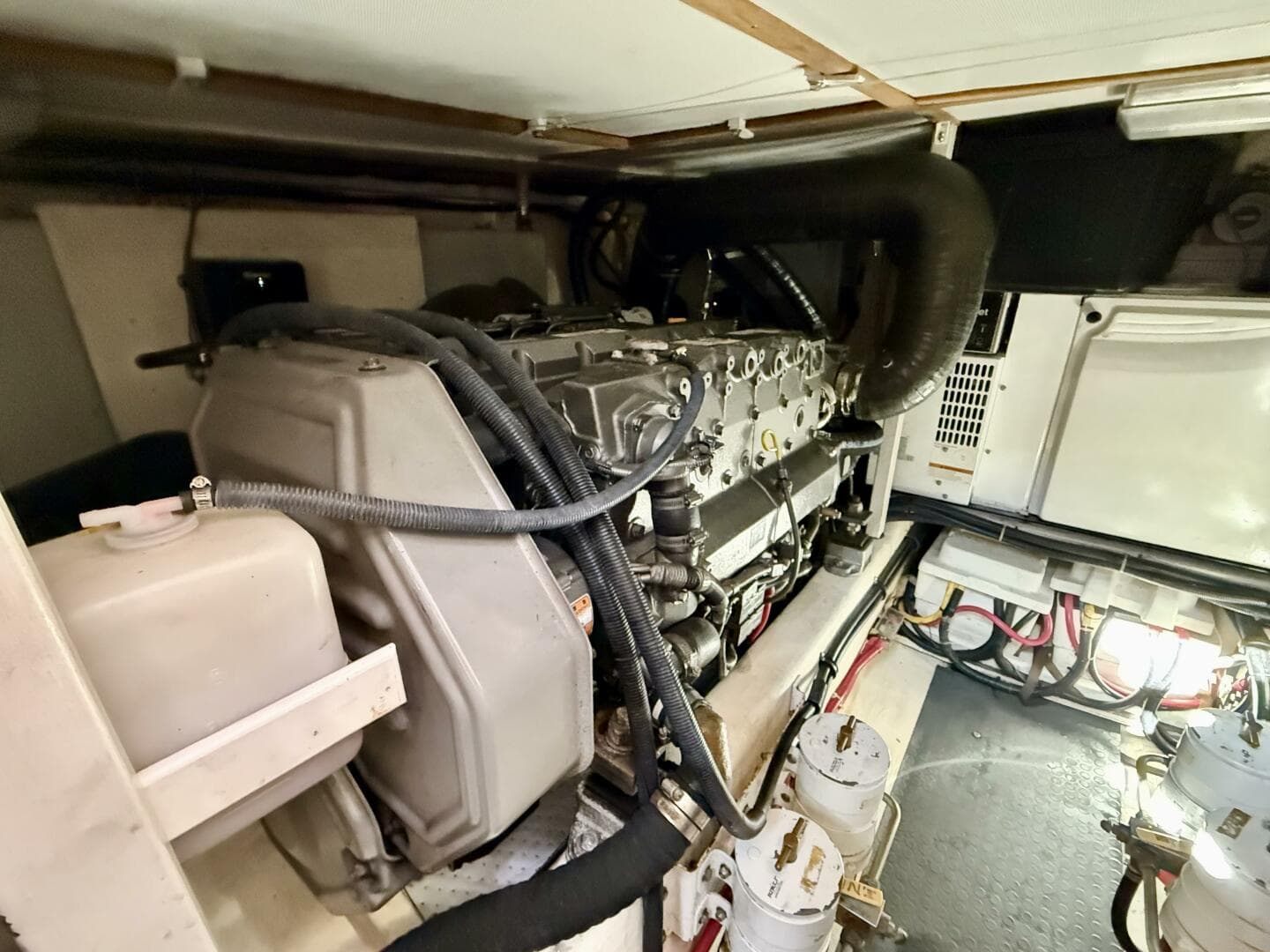 2006 Sabre 42 Sedan — photo 24