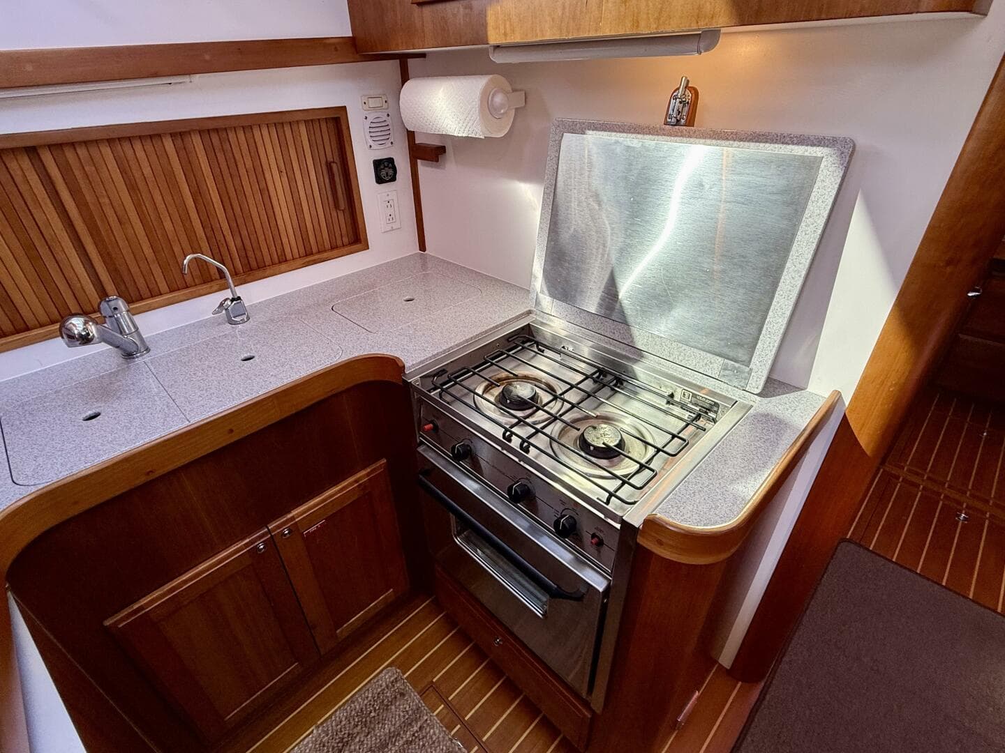 2006 Sabre 42 Sedan — photo 39