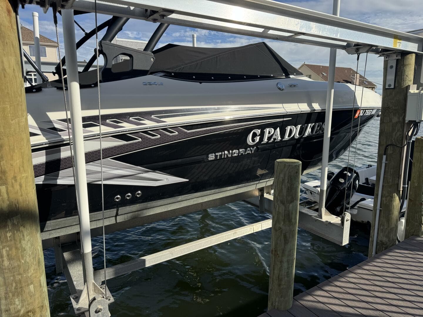 2019 Stingray 234 Lr — photo 3