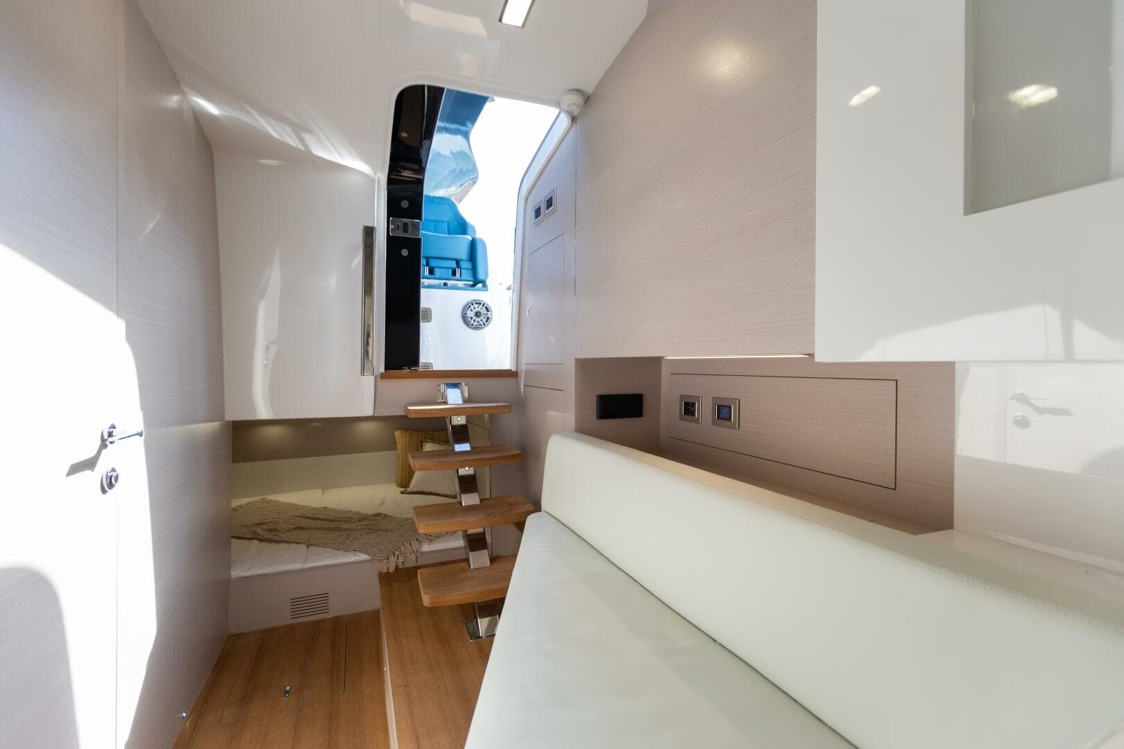 2025 Sacs Rebel 47 — photo 23