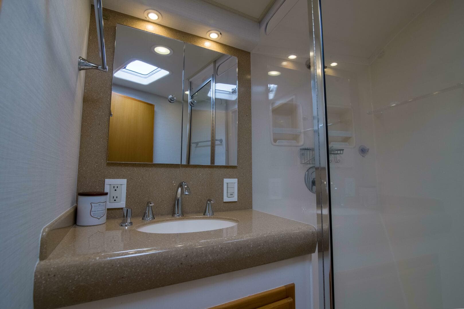 2008 Cabo Express — photo 14