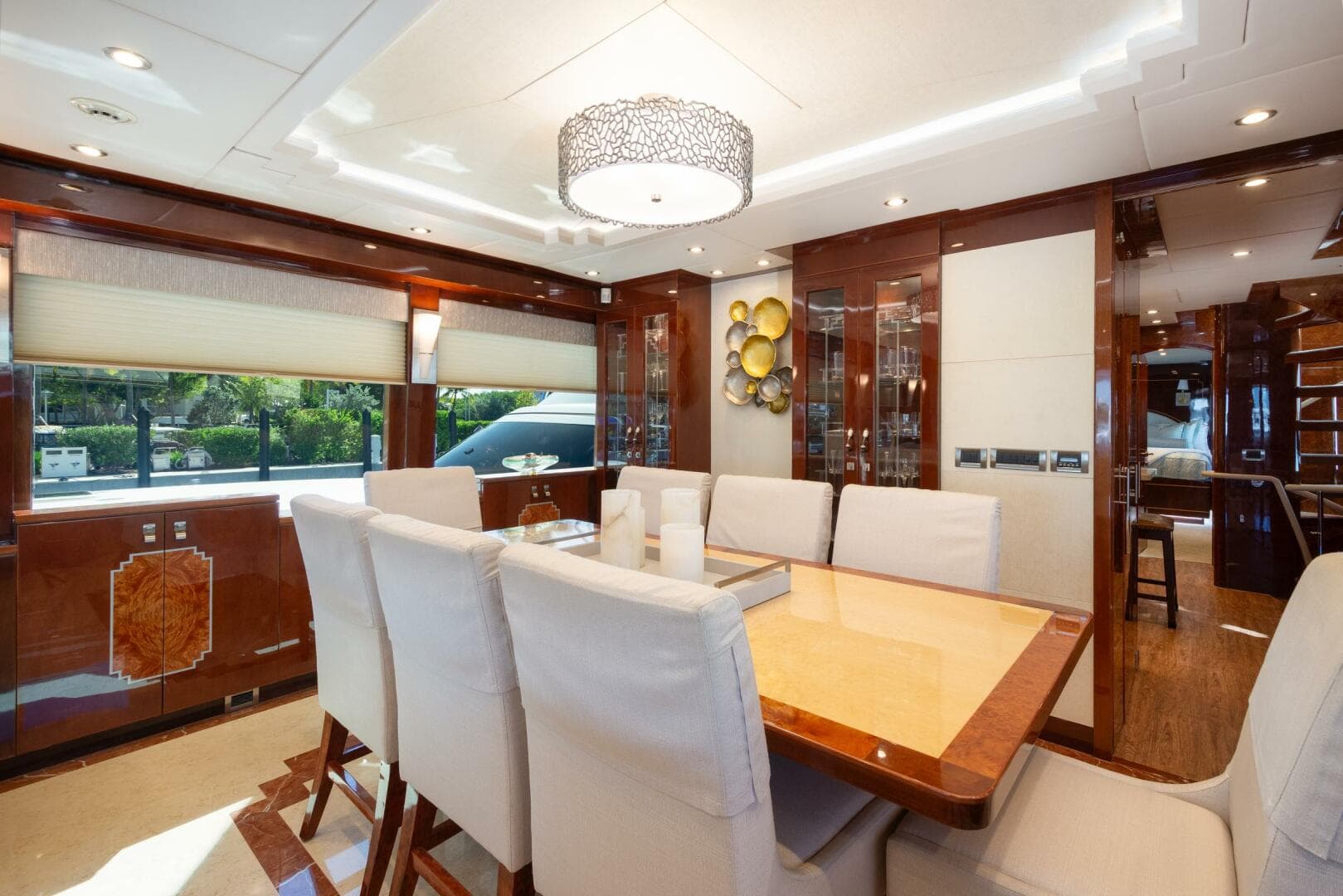 2014 Hargrave Sky Lounge — photo 18