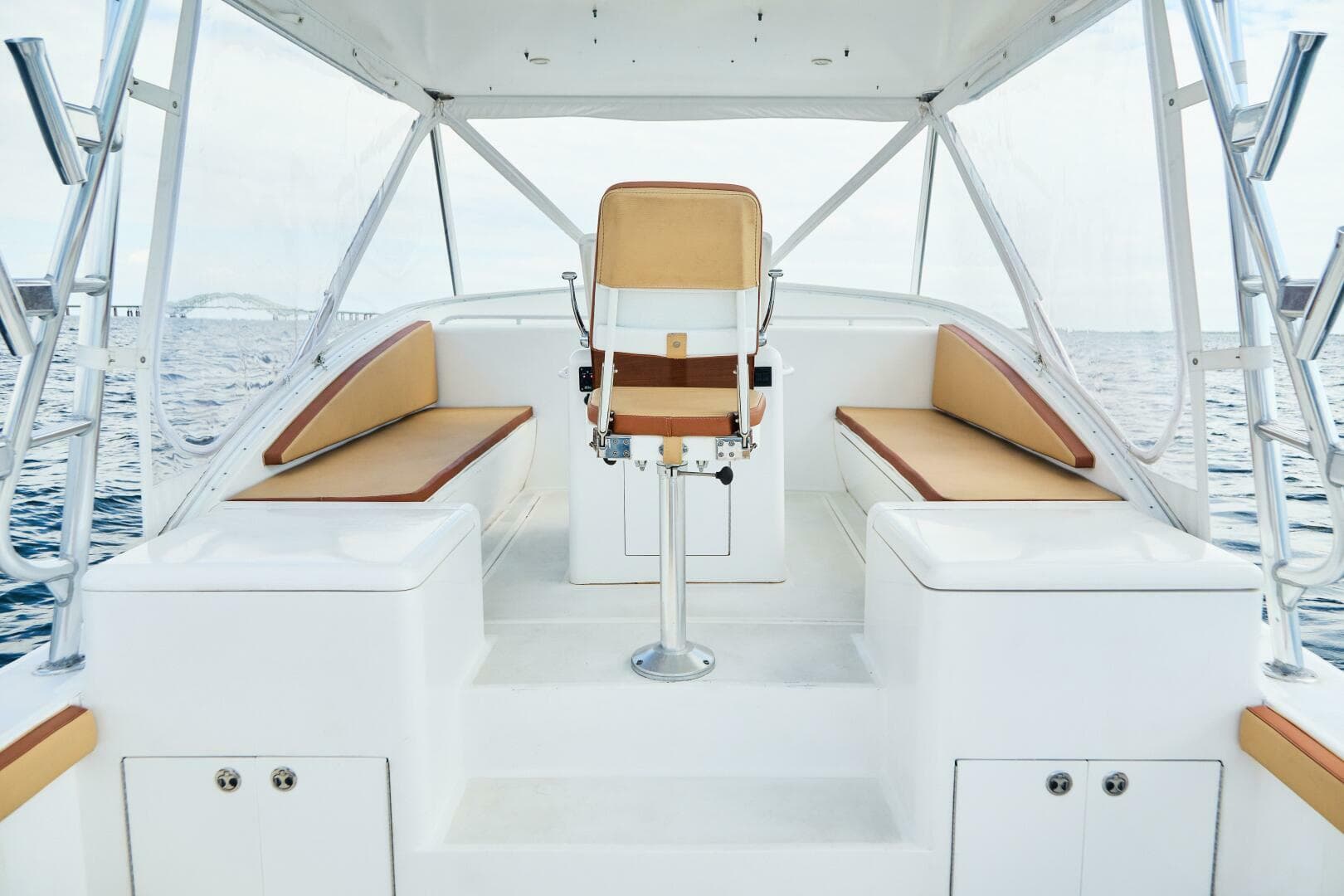 2003 Egg Harbor Predator Express — photo 6