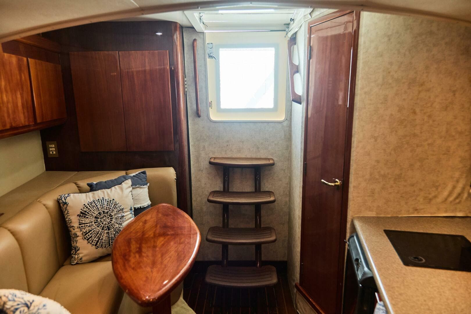 2003 Egg Harbor Predator Express — photo 14