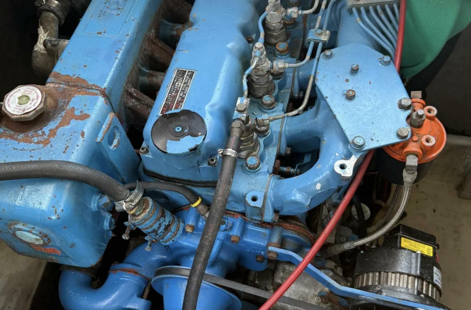 1983 Bayliner 3870 — photo 17