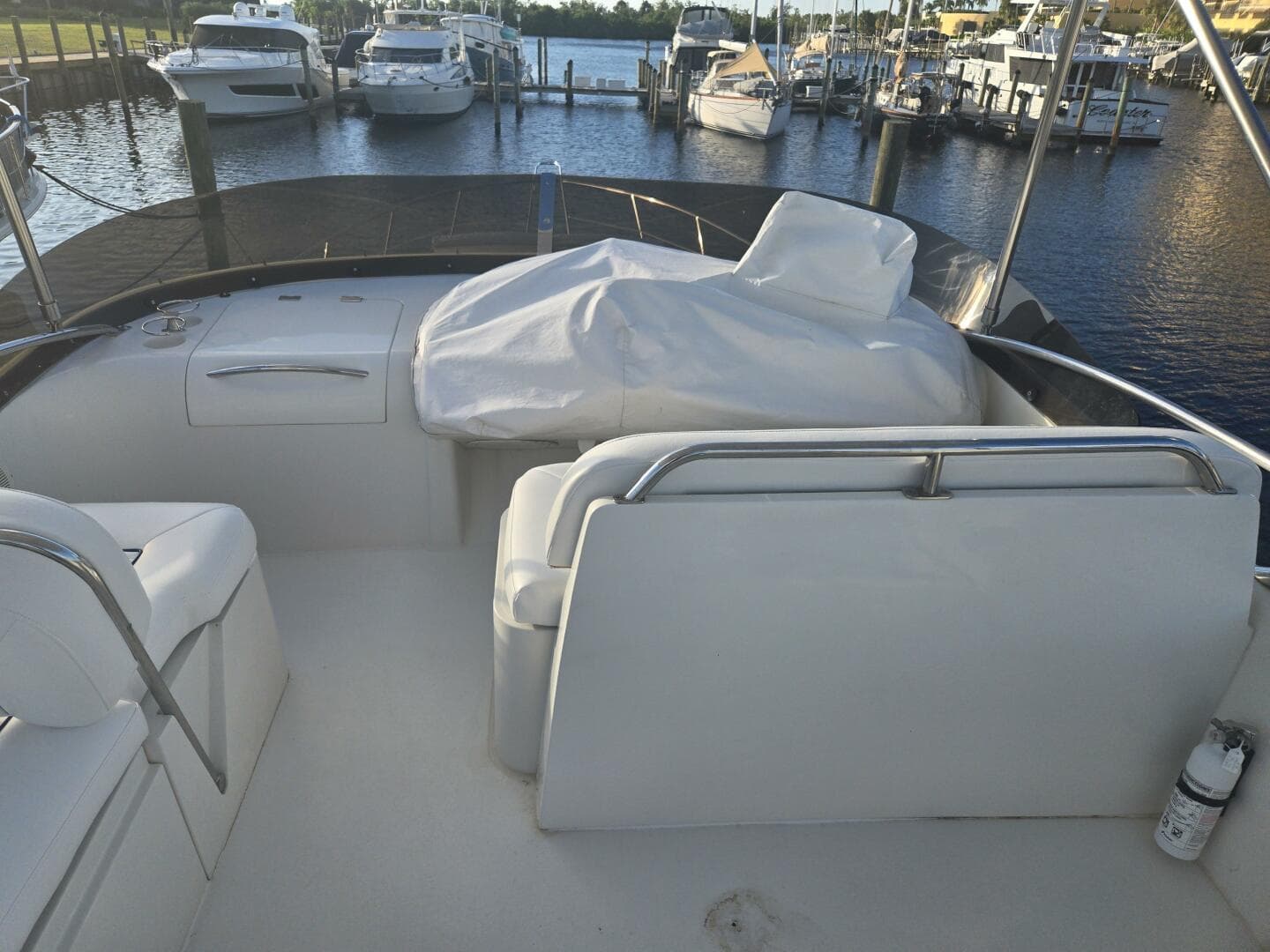 1997 Sunseeker Manhattan 48 — photo 15