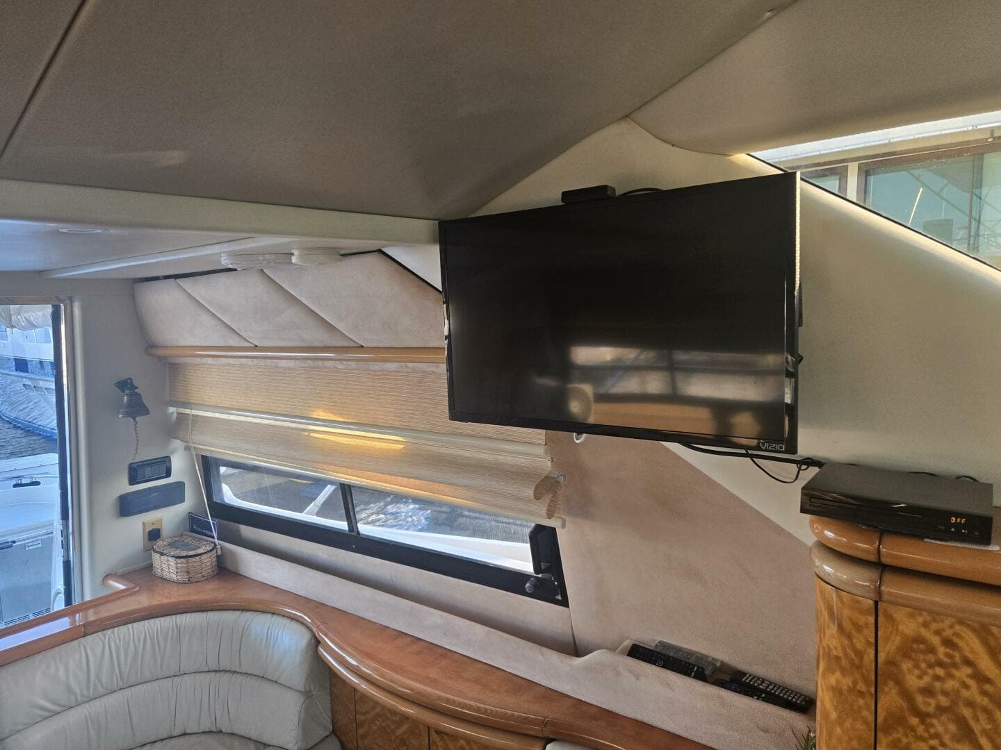 1997 Sunseeker Manhattan 48 — photo 27