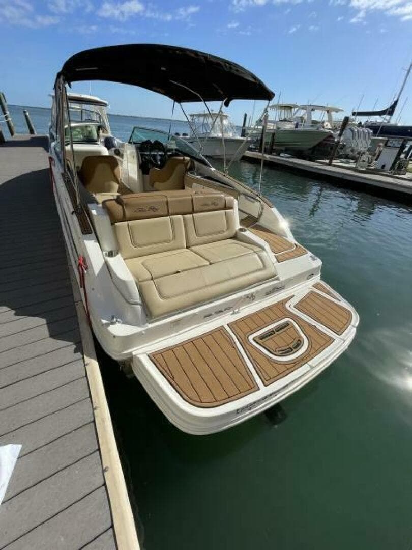 2014 Sea Ray 260 Sundeck — photo 15