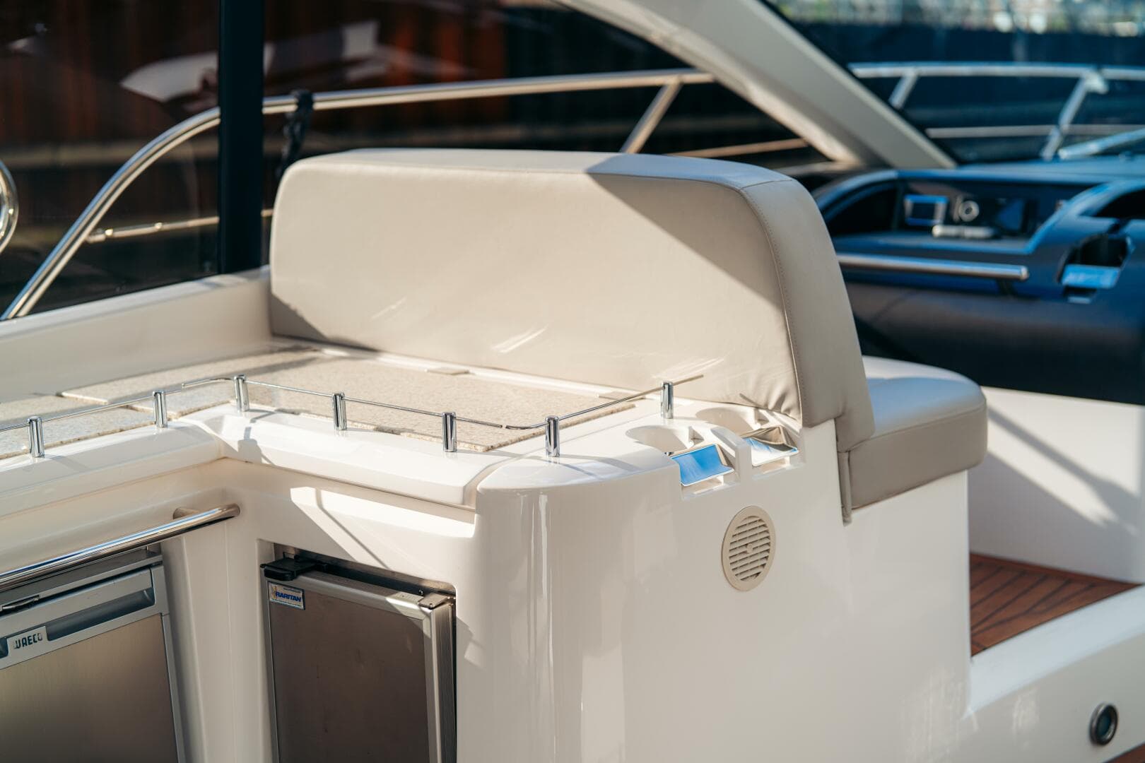 2014 Sunseeker Predator 60 — photo 27