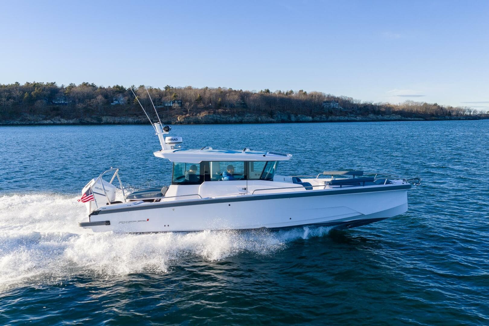 2026 Axopar Cross Cabin — photo 7