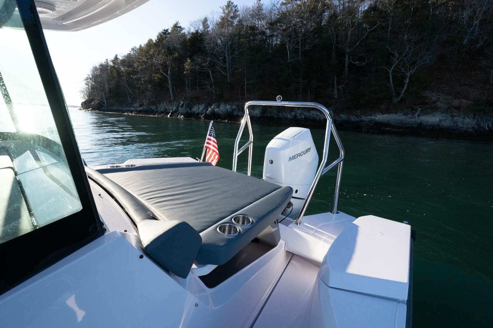 2026 Axopar Cross Cabin — photo 10