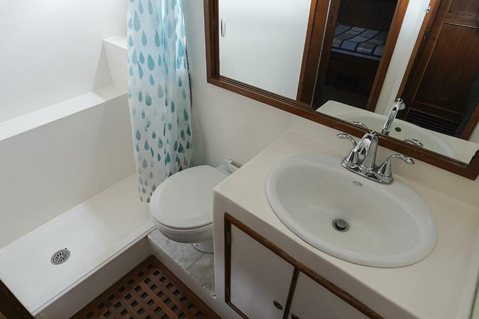 1987 Tradewinds 47 — photo 27