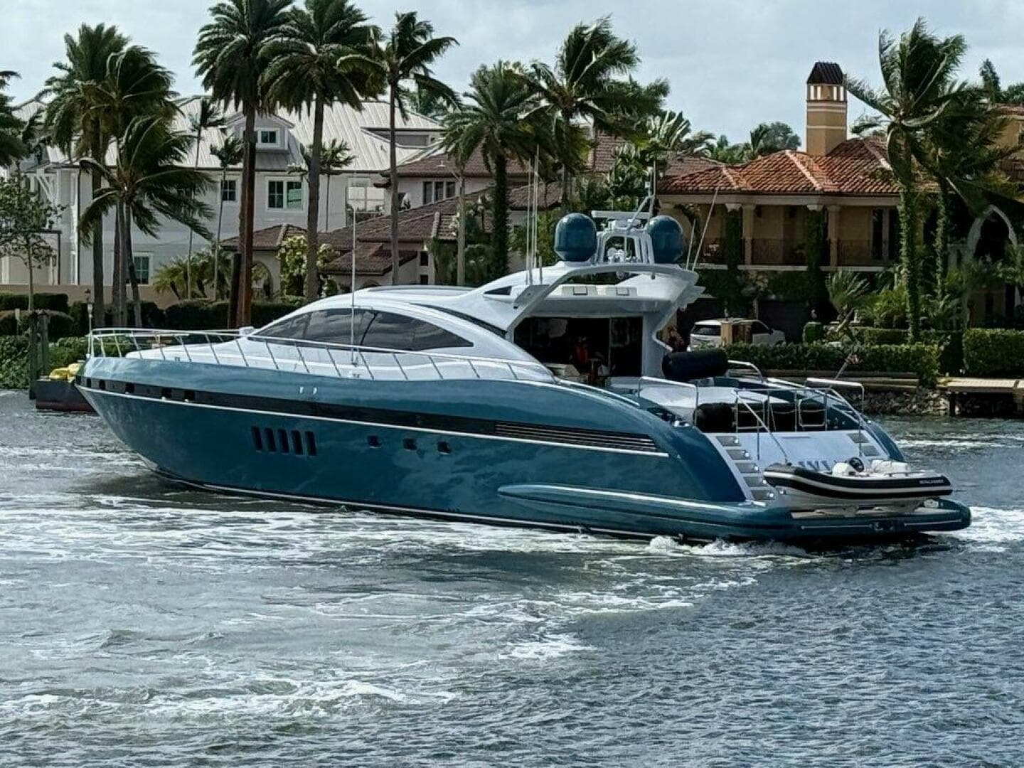 2005 Mangusta 92 — photo 2