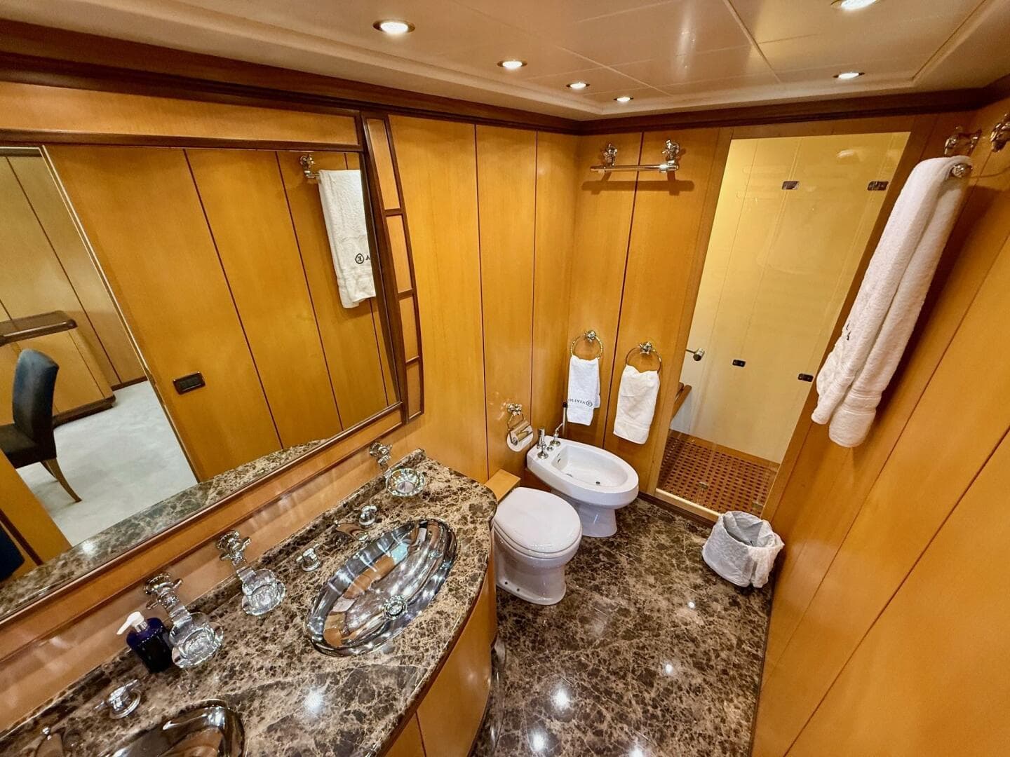 2005 Mangusta 92 — photo 13