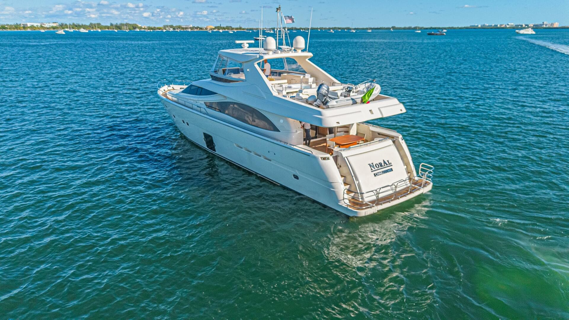 2011 Ferretti Yachts 830 — photo 5