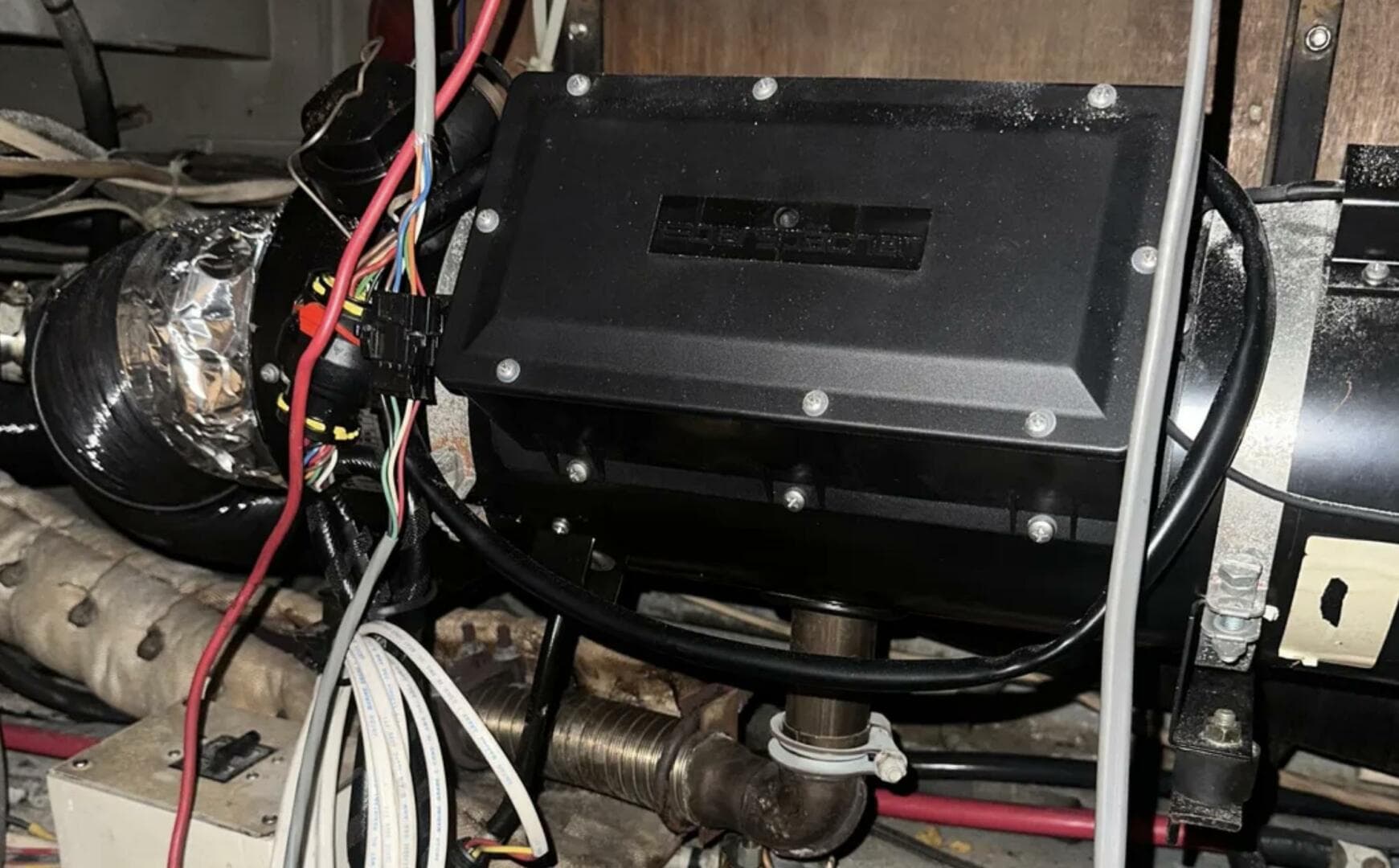 1974 Hatteras 58 Yachtfish — photo 34