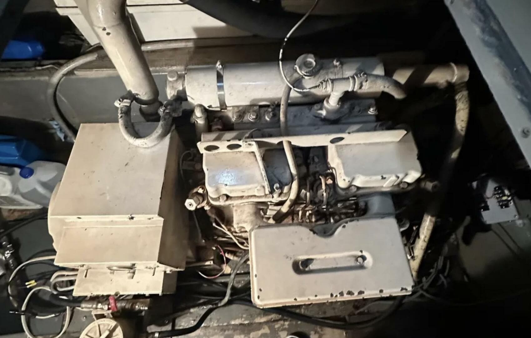 1974 Hatteras 58 Yachtfish — photo 33